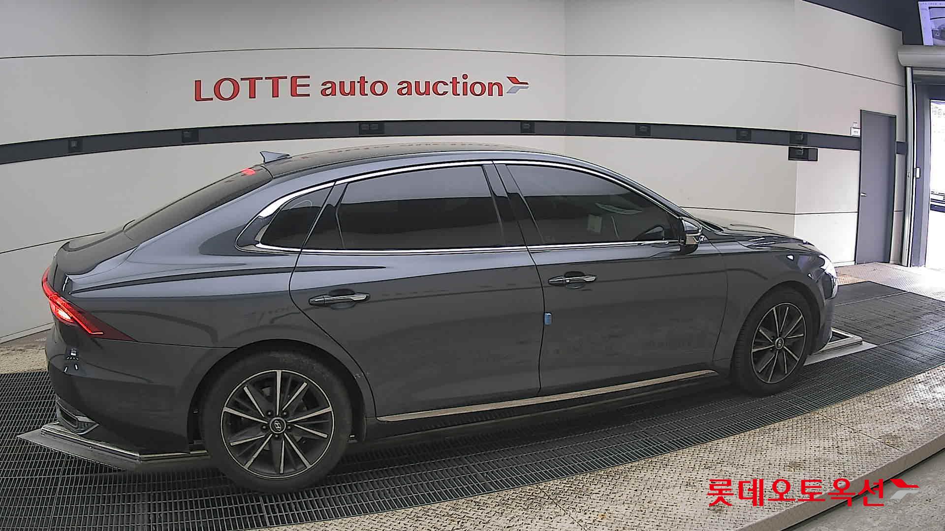 هيونداي جرانجر 2022 - صورة 20