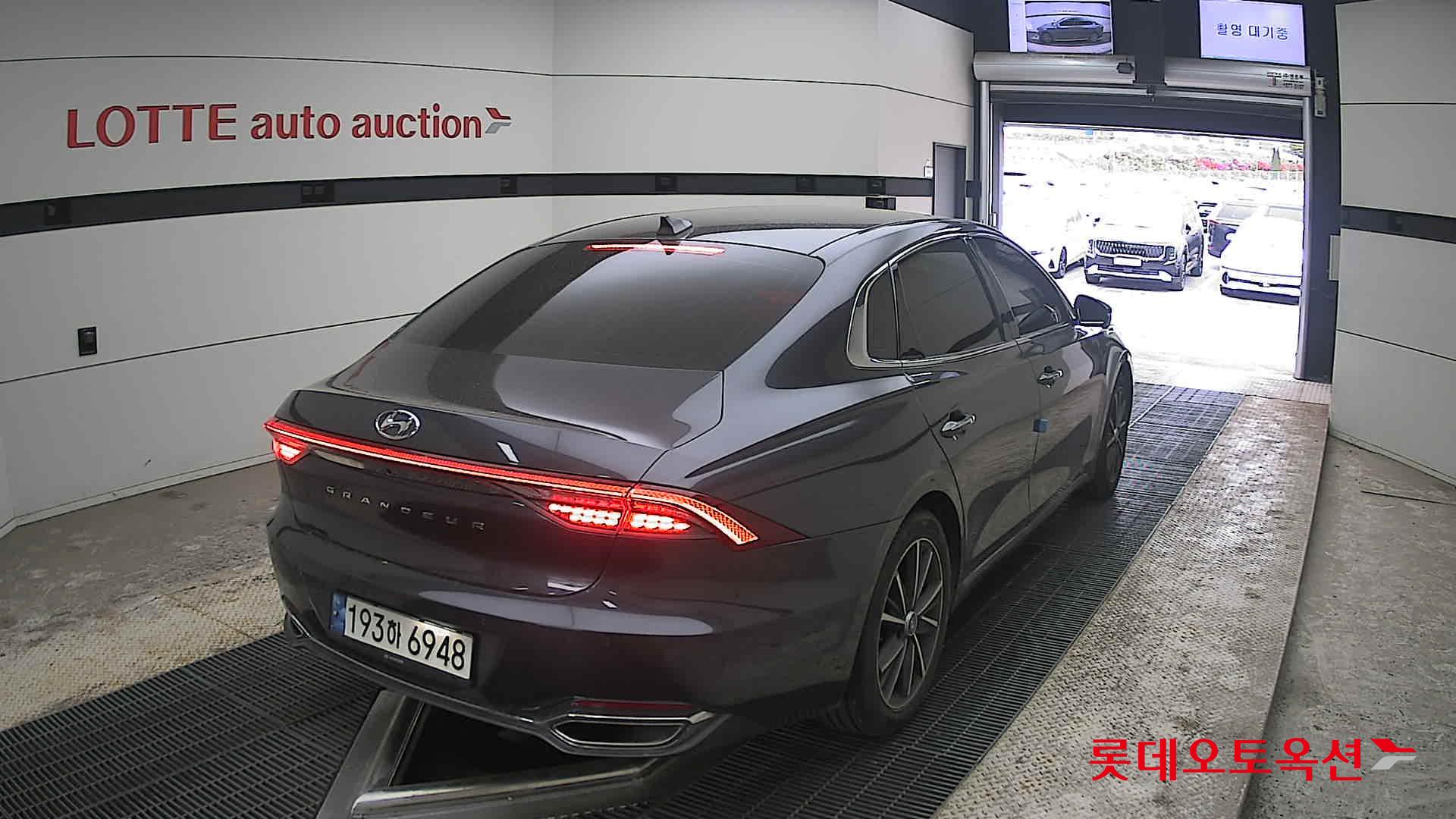 هيونداي جرانجر 2022 - صورة 18