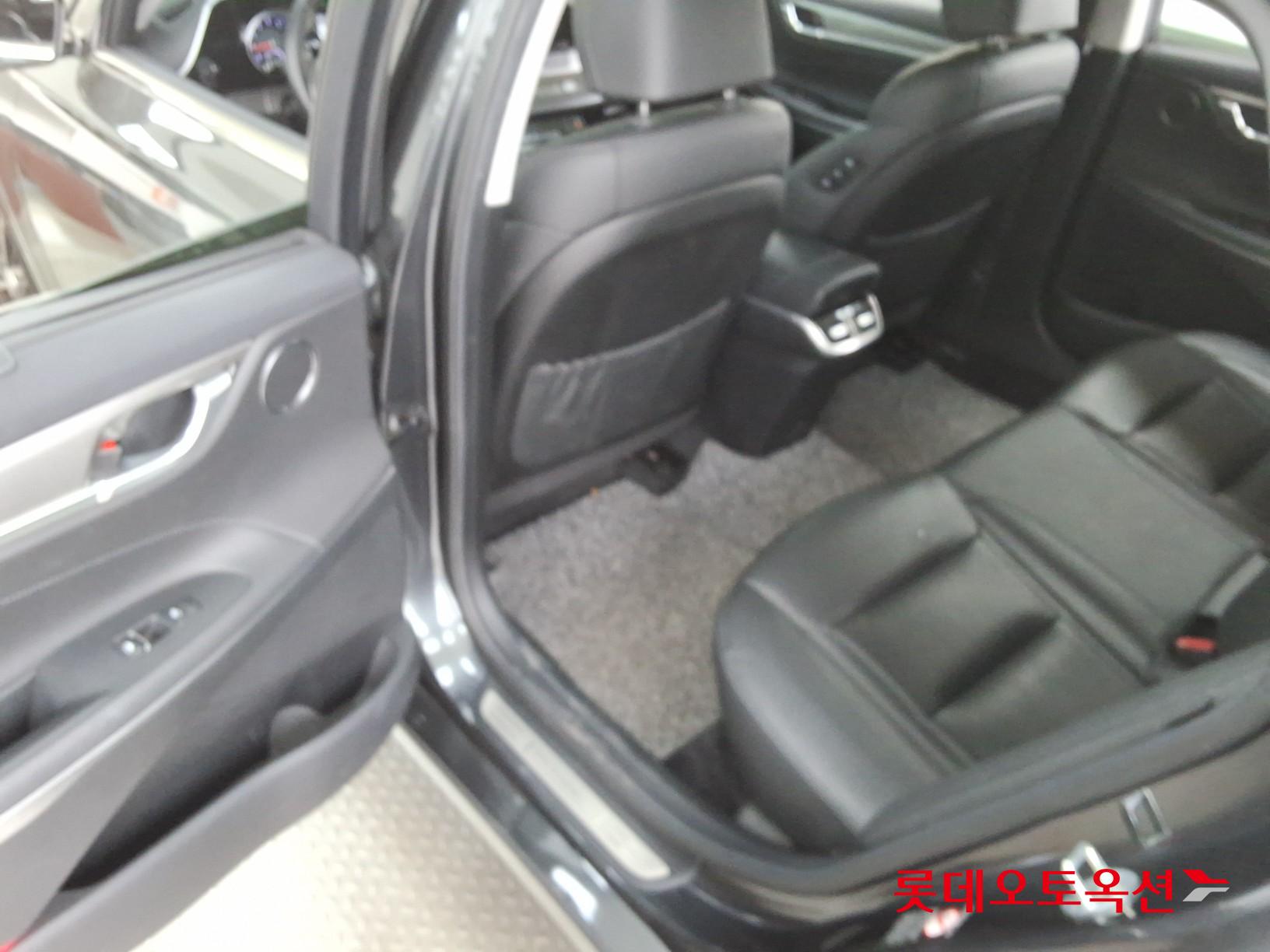 هيونداي جرانجر 2022 - صورة 38