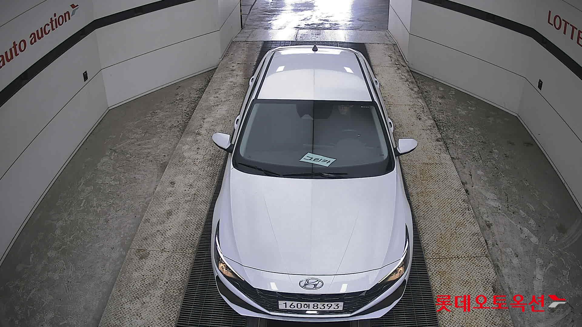 Hyundai Elantra 2021 - Image 7