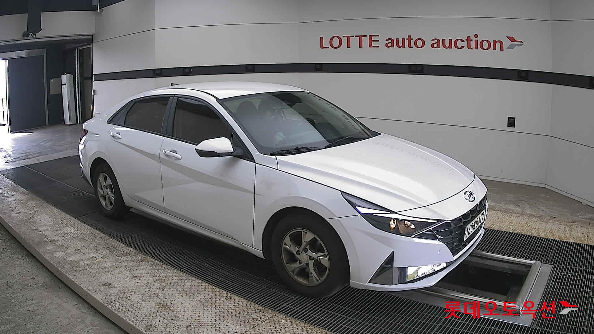 Hyundai Elantra 2021 - Image 23