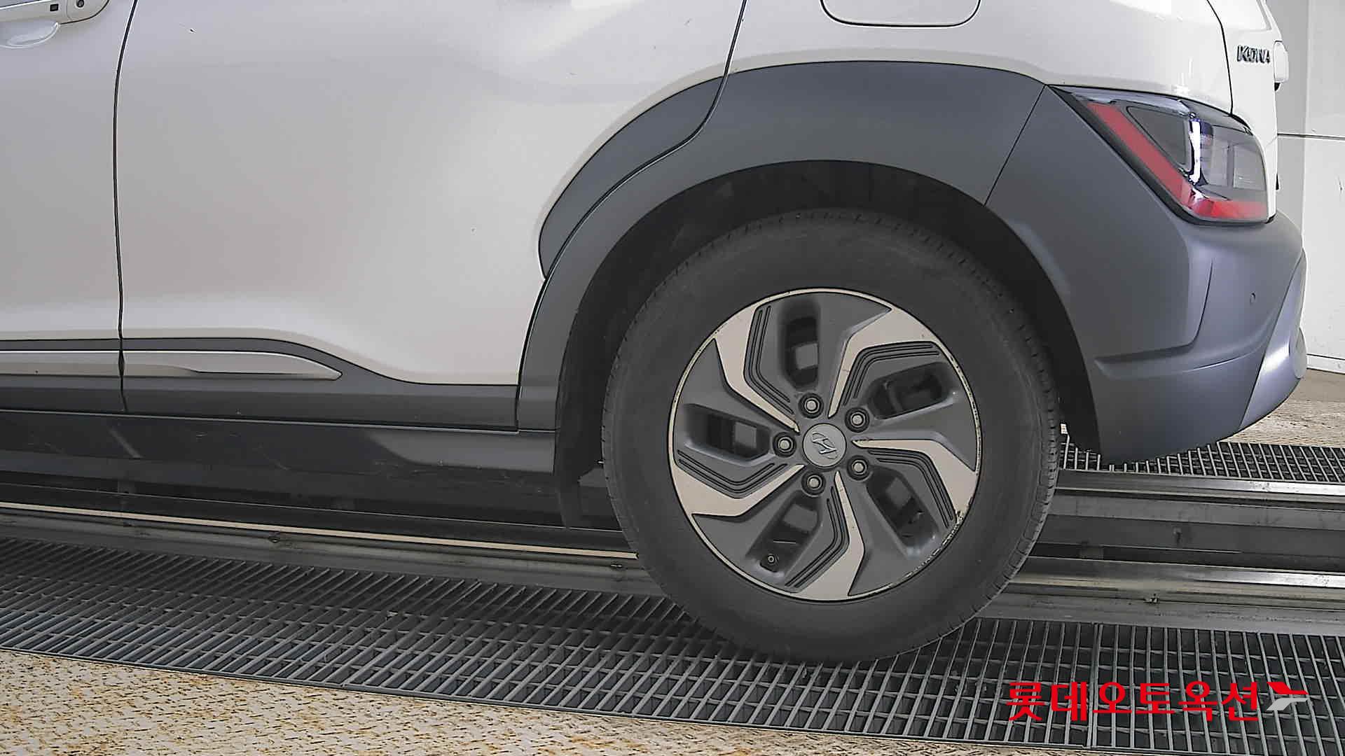 Hyundai Kona 2022 - Image 26