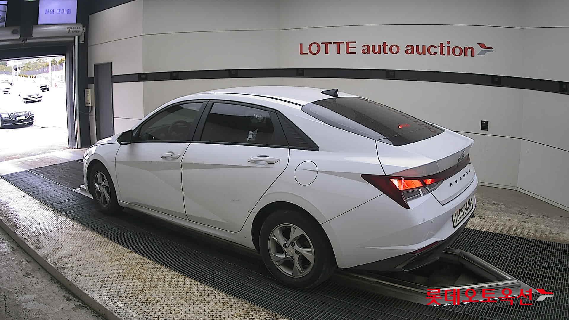 현대자동차 아반떼 2021 - 이미지 15