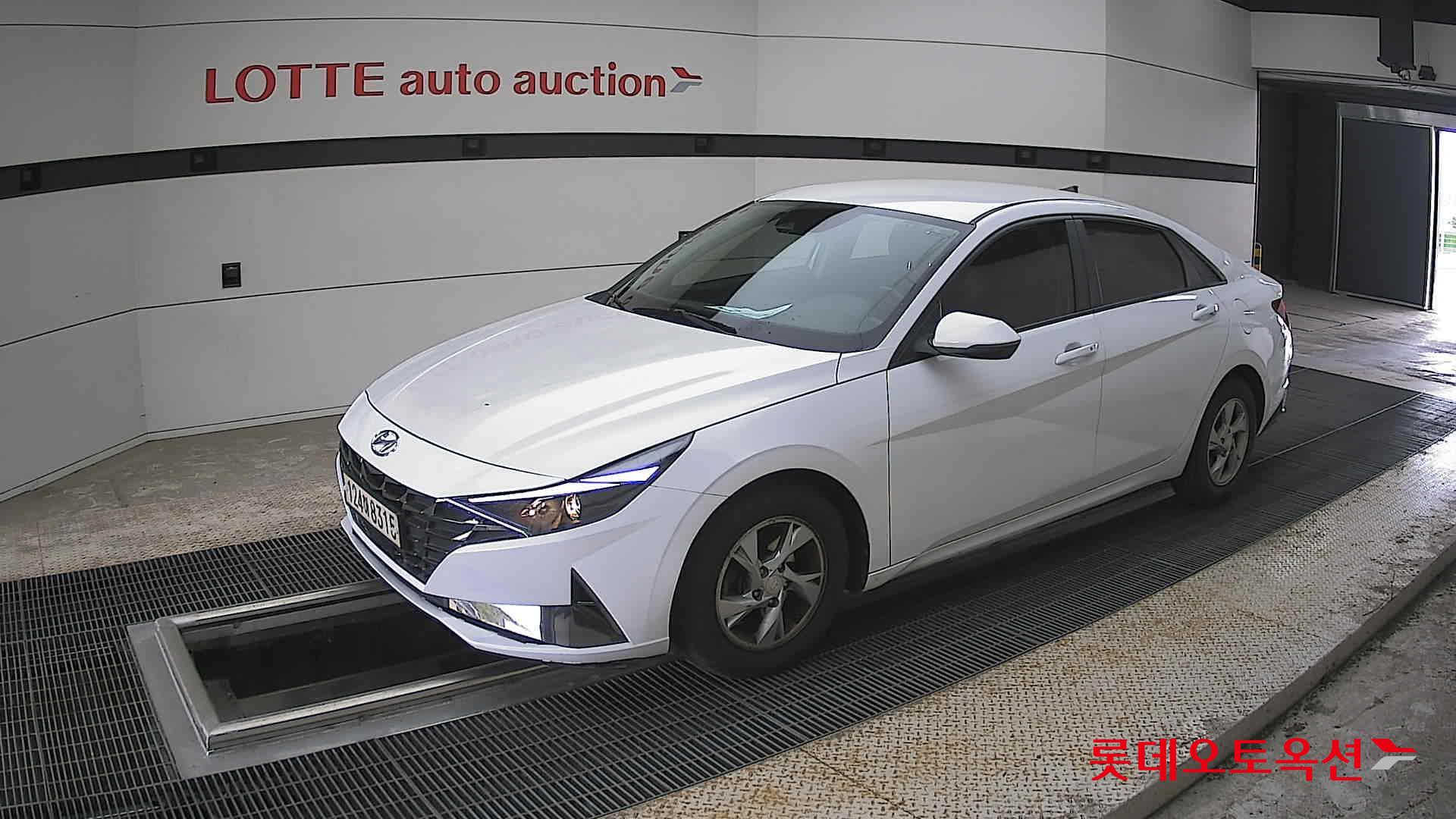 현대자동차 아반떼 2021 - 이미지 11