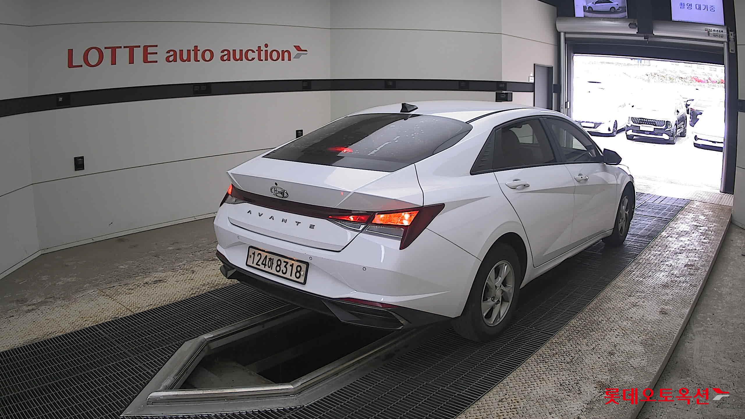 هيونداي إلانترا 2021 - صورة 5