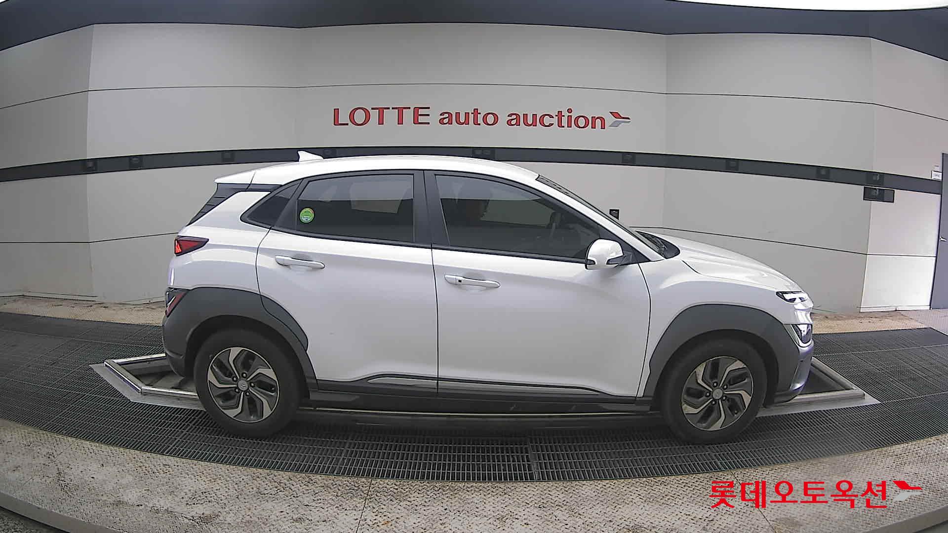 هيونداي كونا 2022 - صورة 21