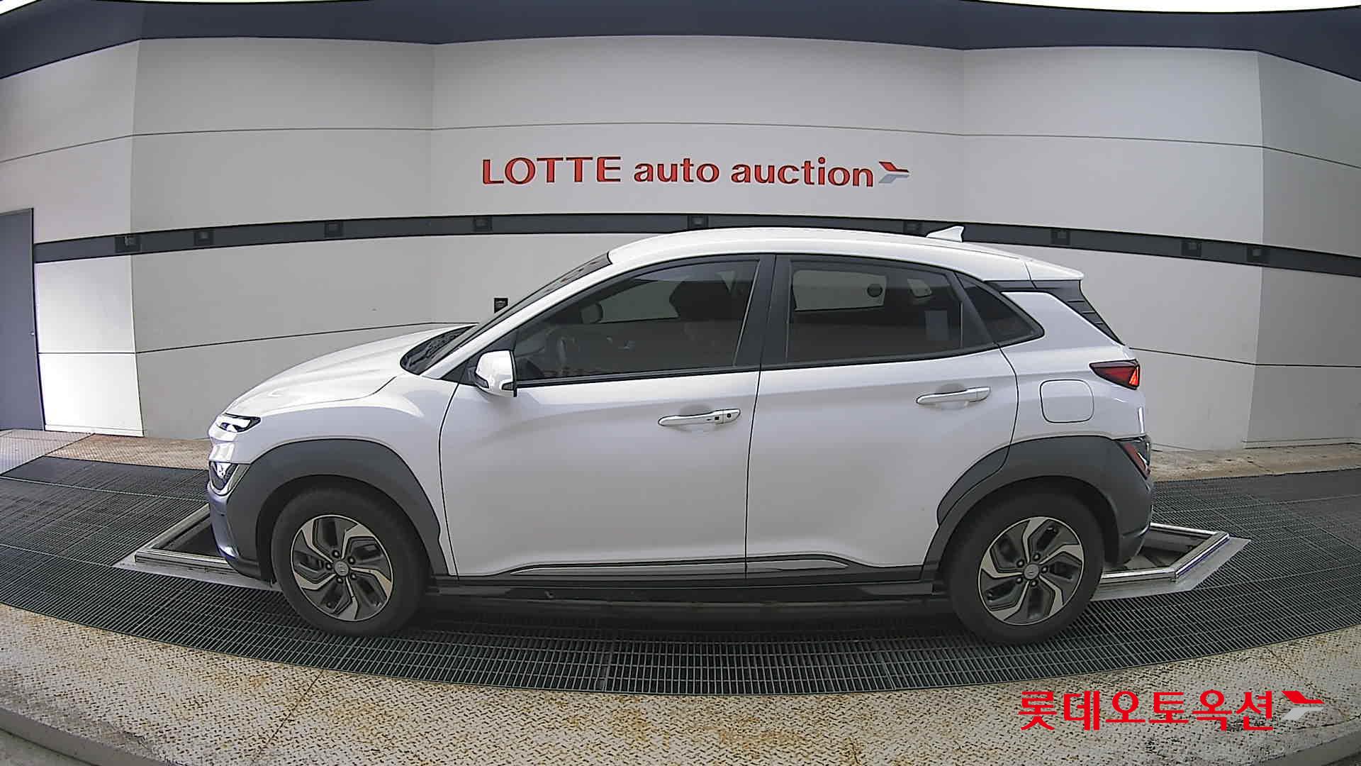 هيونداي كونا 2022 - صورة 13