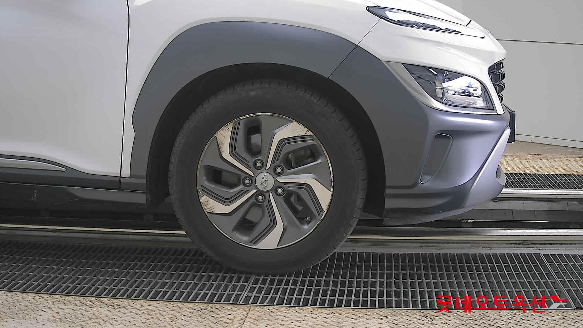 هيونداي كونا 2022 - صورة 27