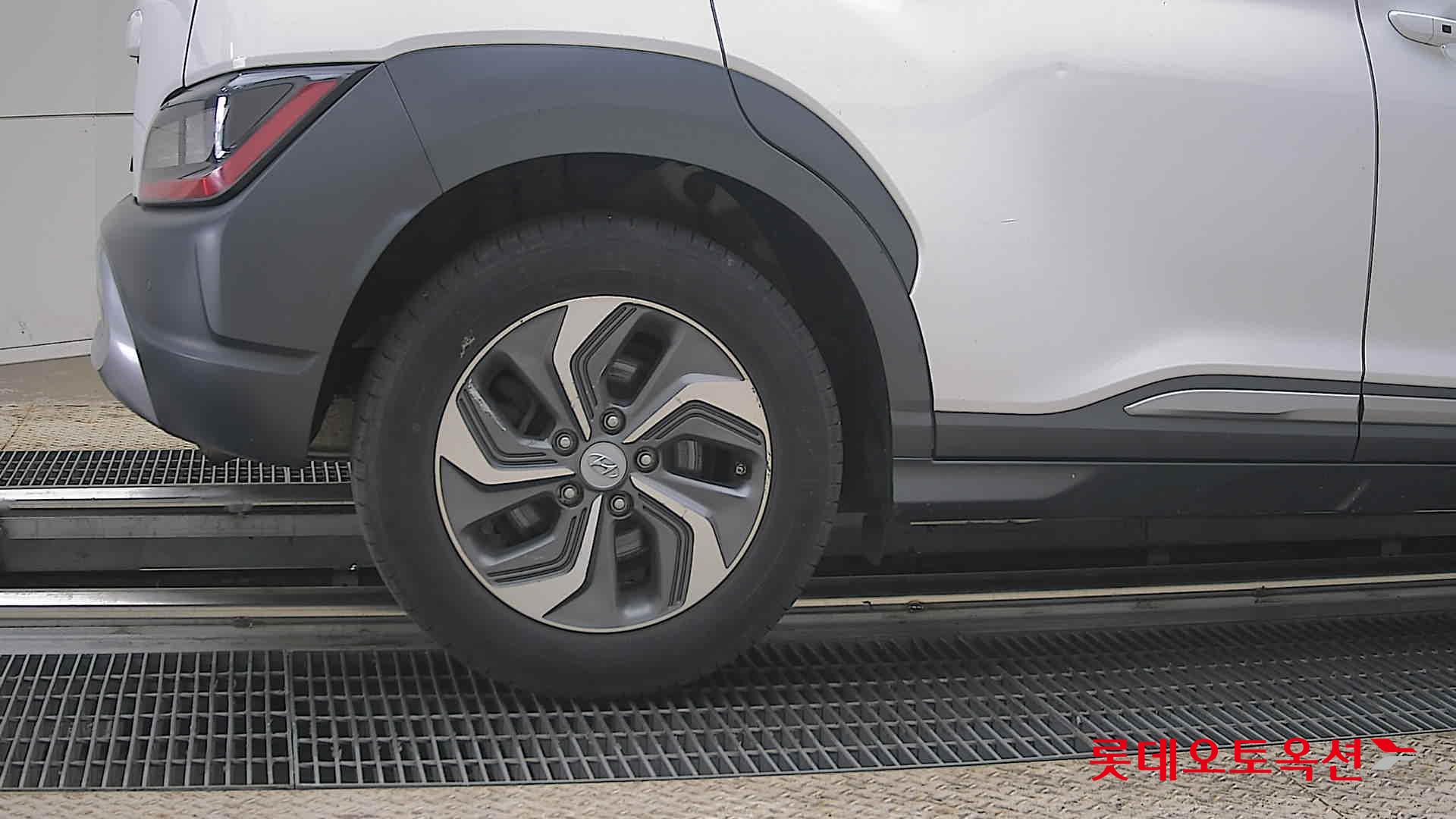 هيونداي كونا 2022 - صورة 28