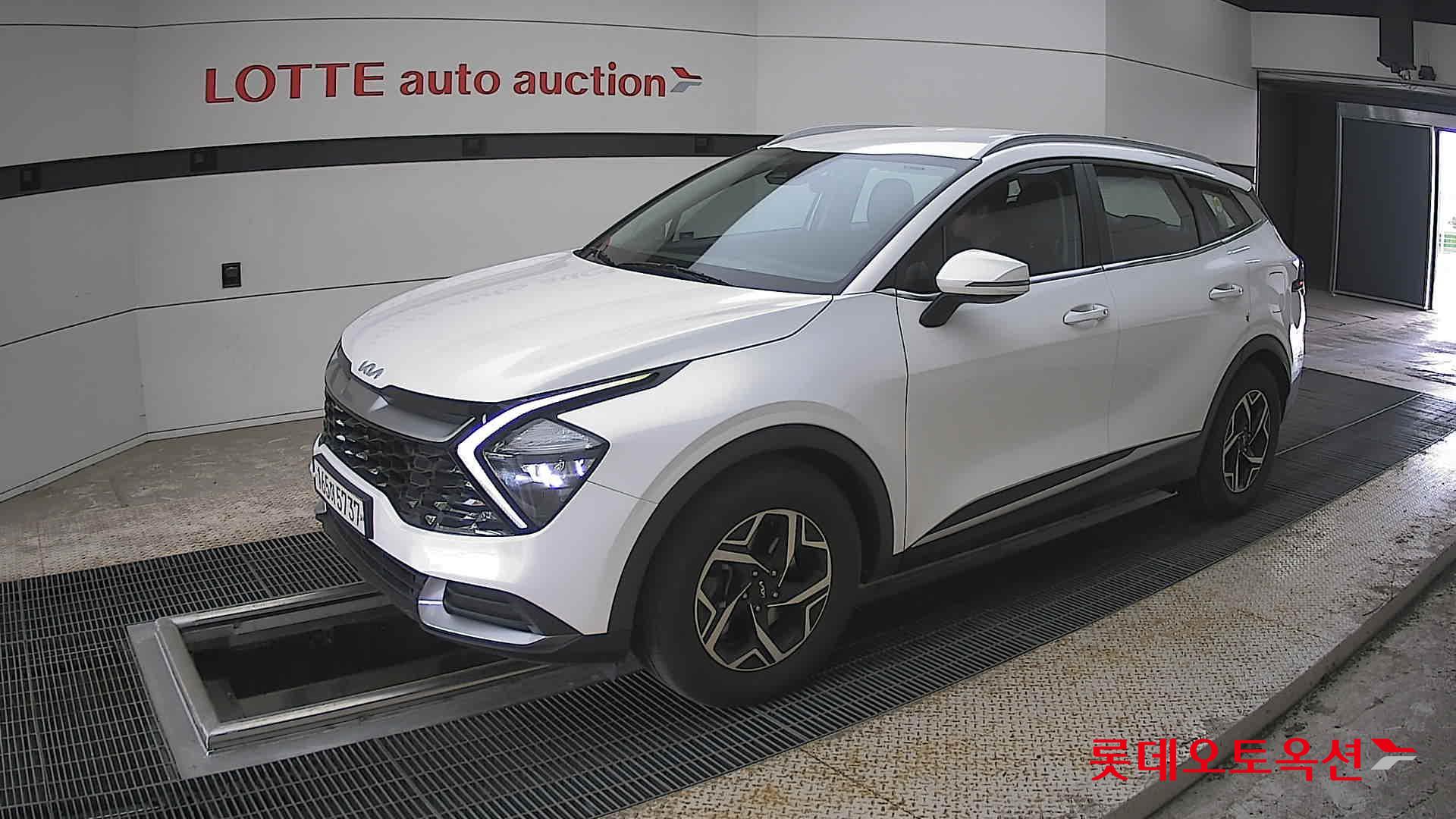 Kia Sportage 2022 - Image 11