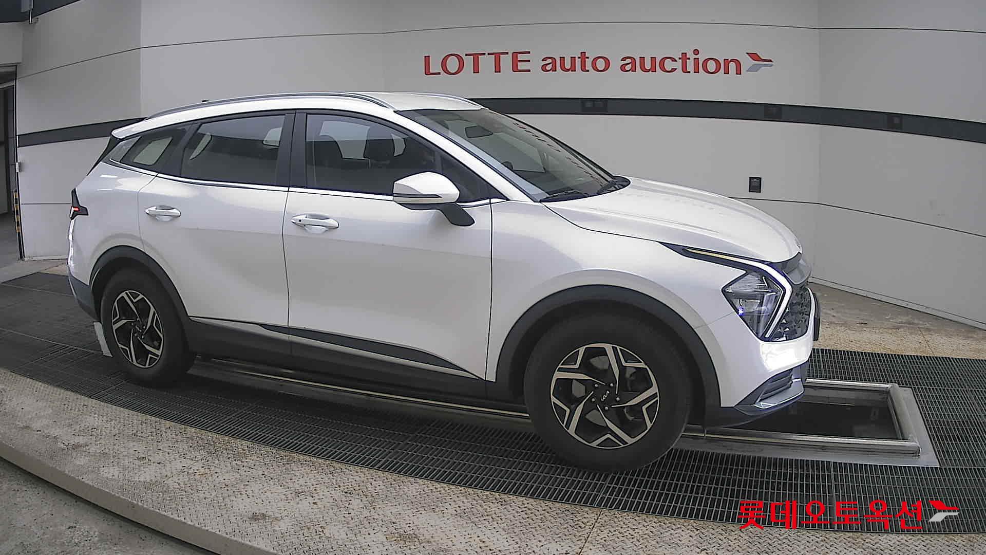 Kia Sportage 2022 - Image 22