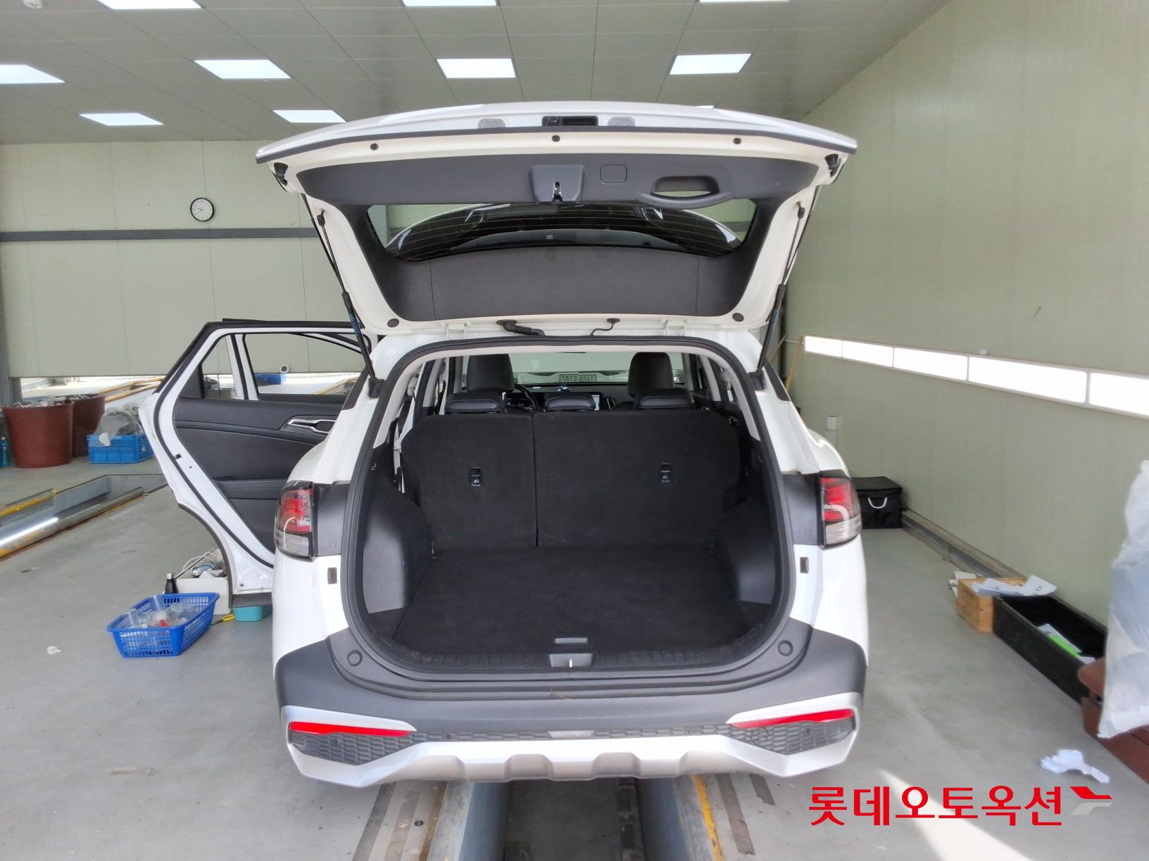 Kia Sportage 2022 - Image 9