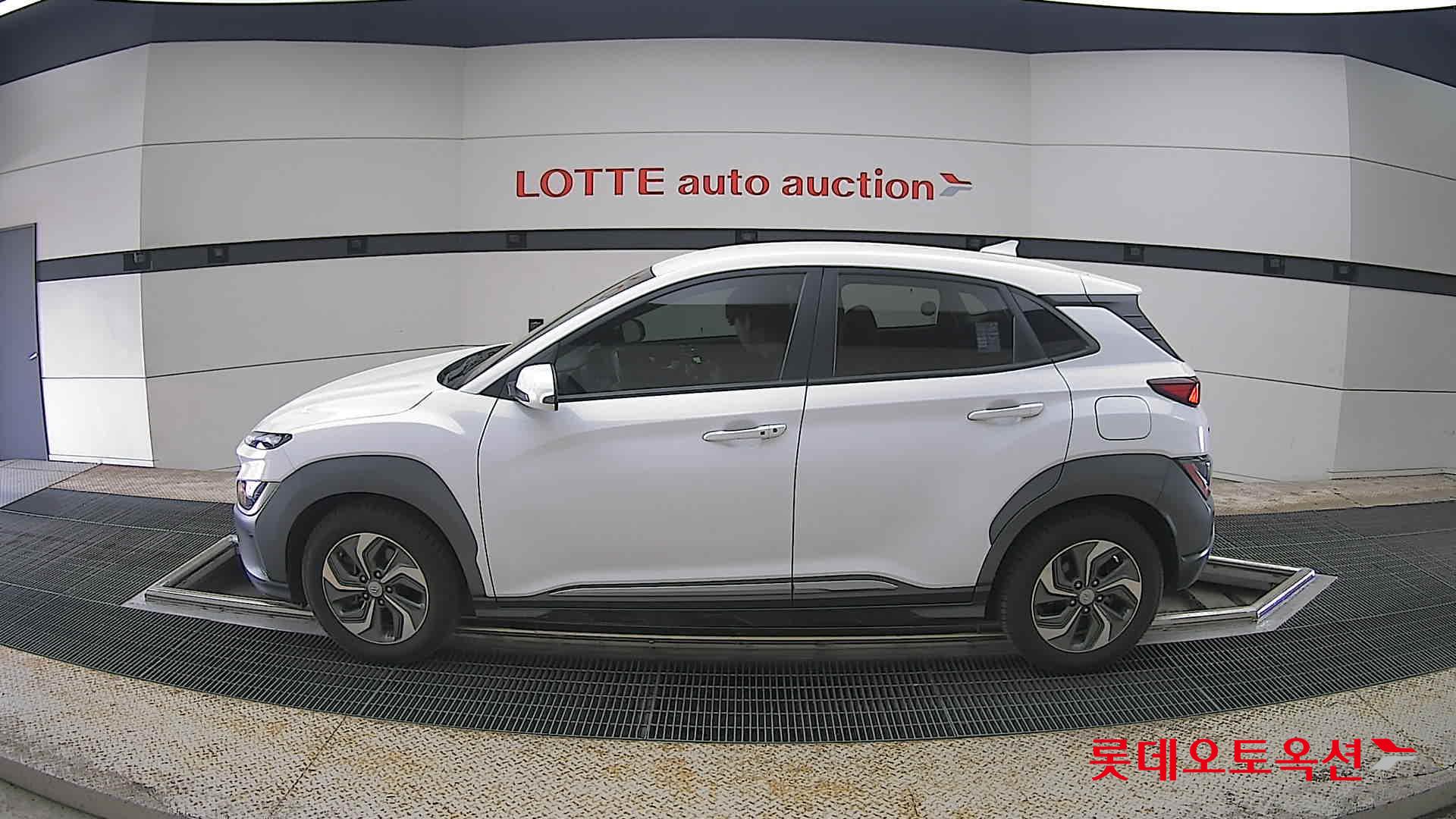 Hyundai Kona 2022 - Image 13