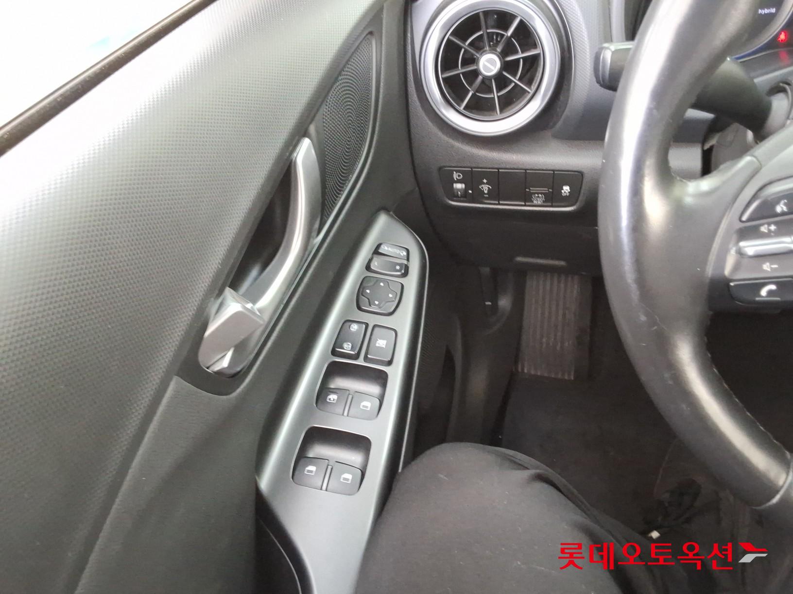 Hyundai Kona 2022 - Image 29