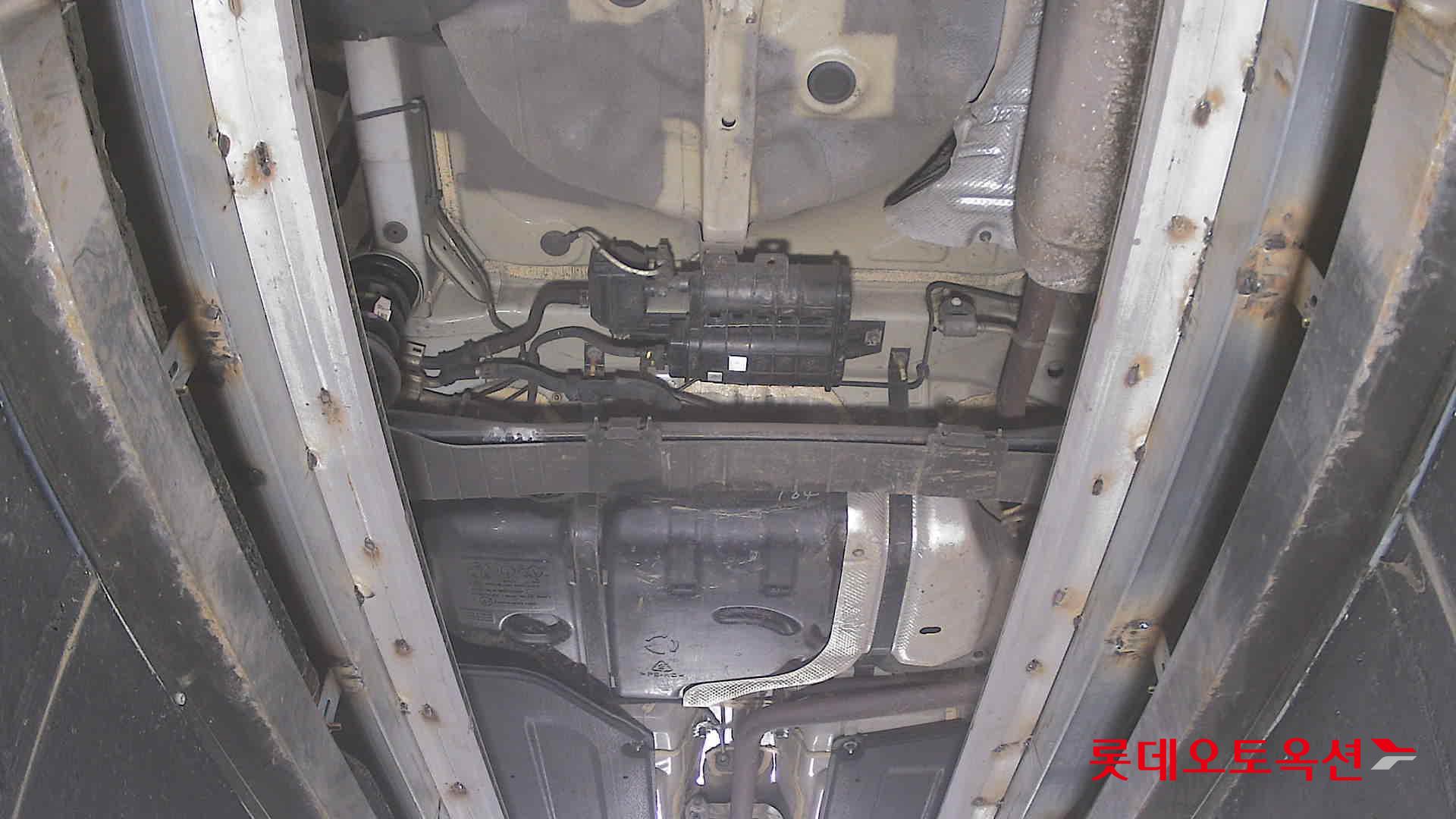 Hyundai Elantra 2021 - Image 2