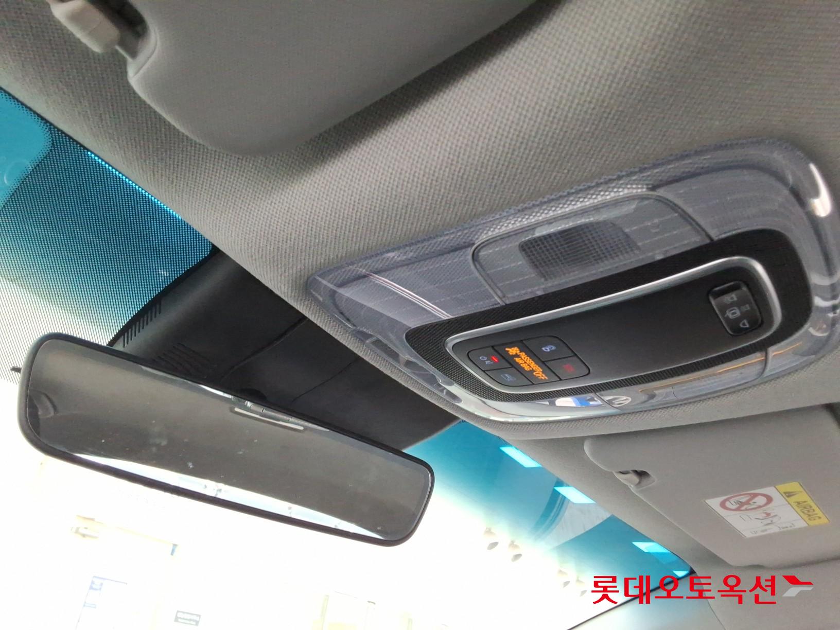 Hyundai Elantra 2021 - Image 31