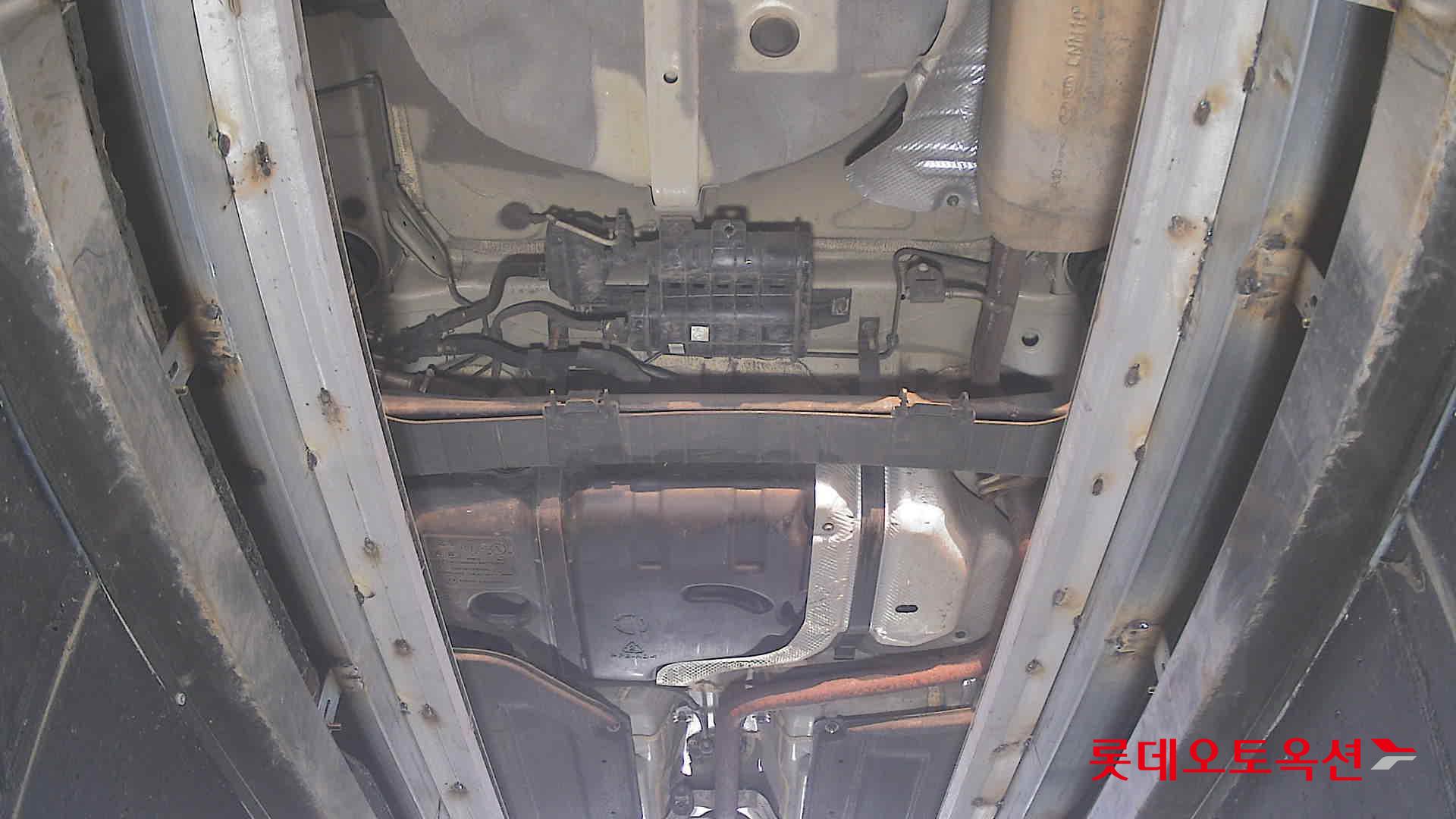 Hyundai Elantra 2021 - Image 2