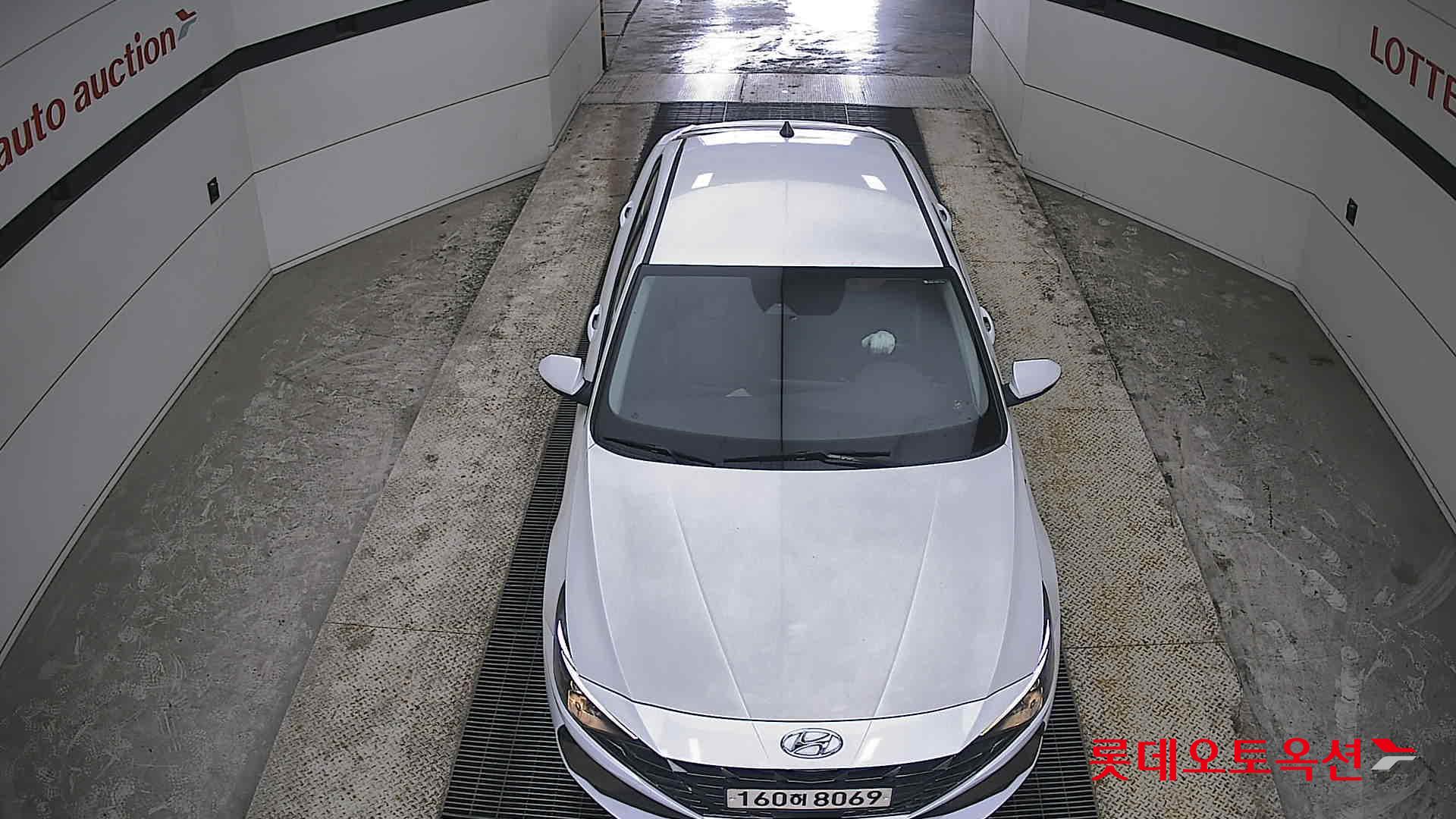 Hyundai Elantra 2021 - Image 7