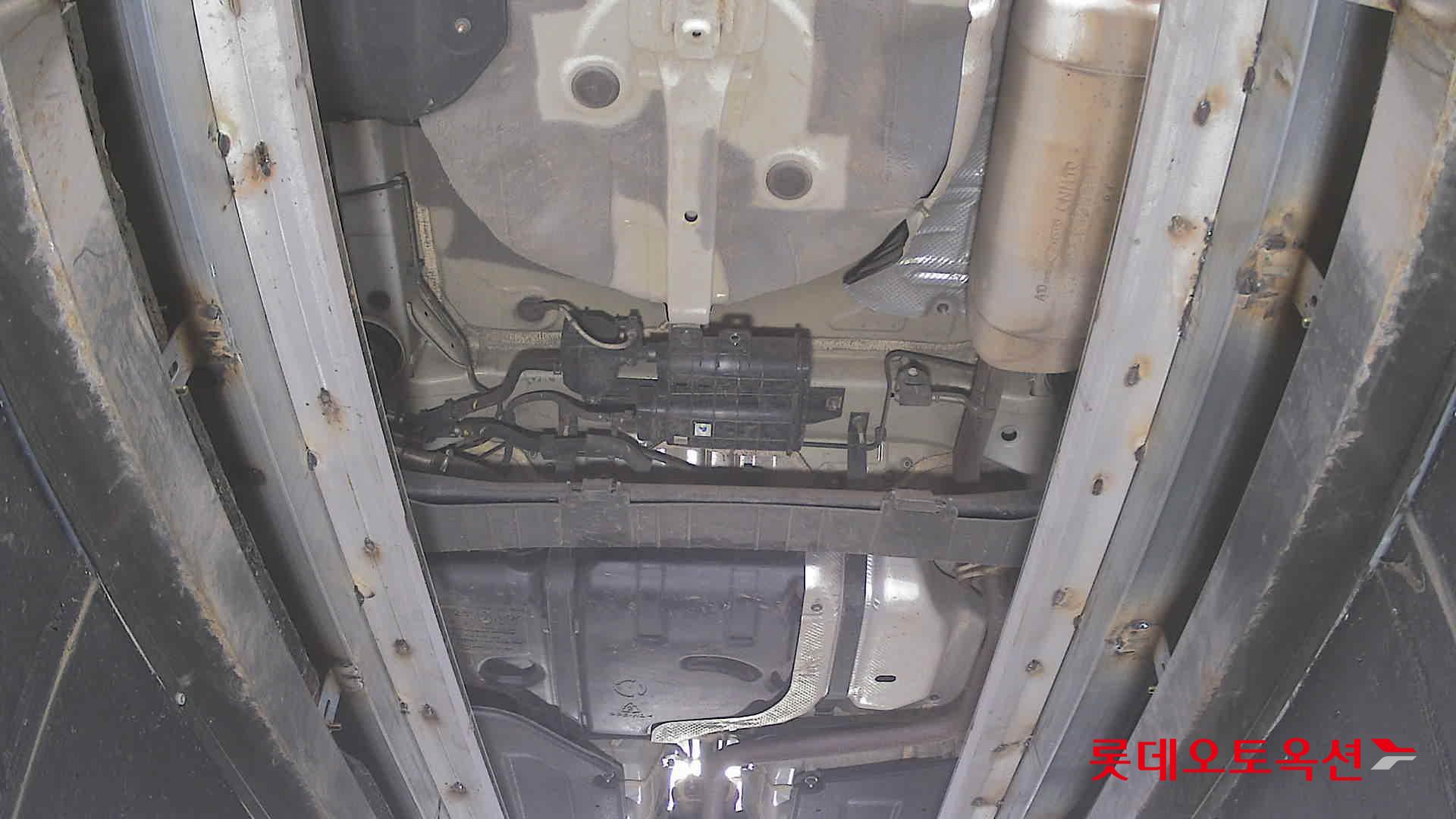 Hyundai Elantra 2021 - Image 2