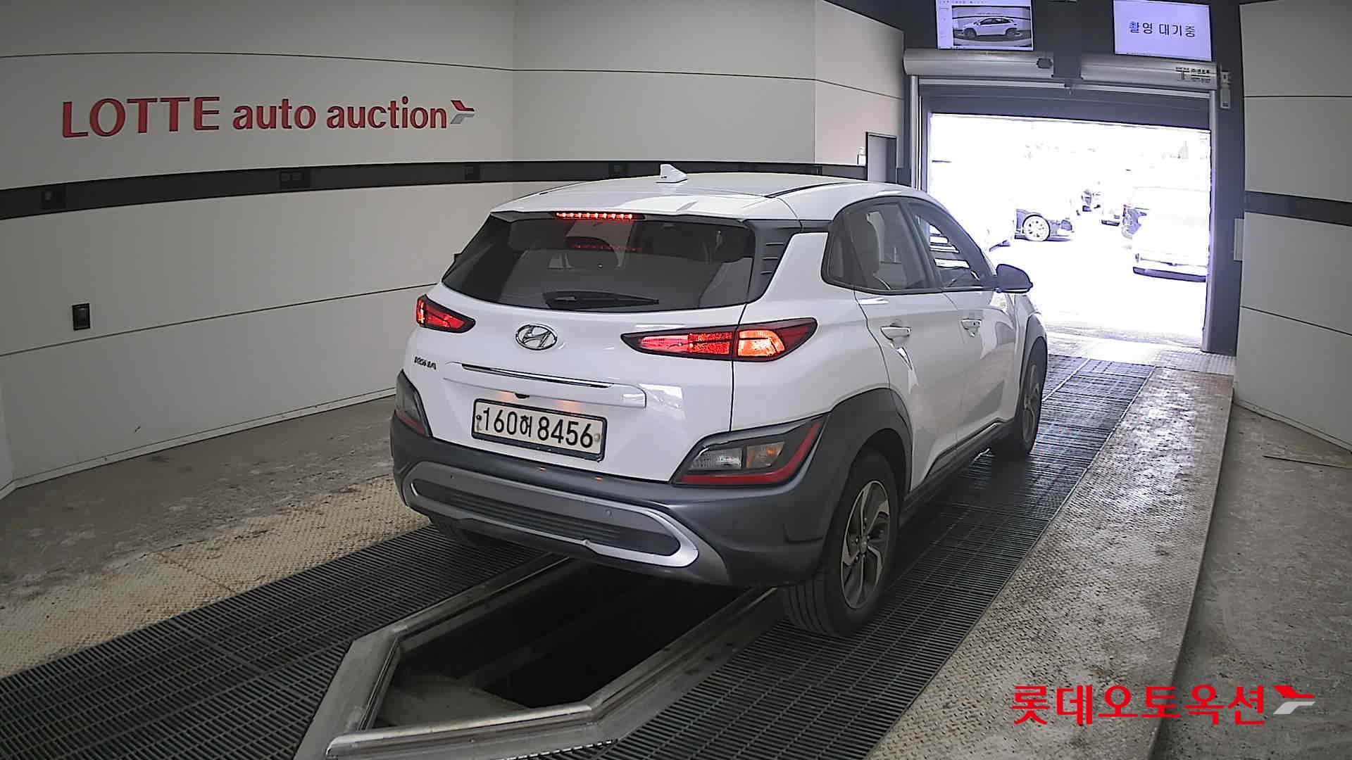 Hyundai Kona 2021 - Image 18