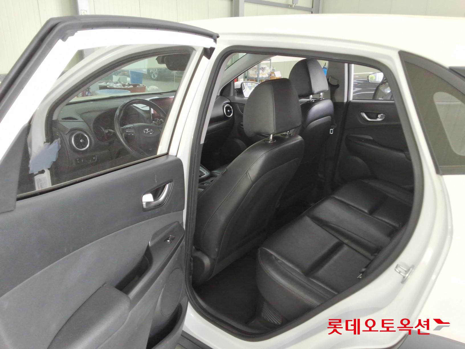 Hyundai Kona 2021 - Image 36