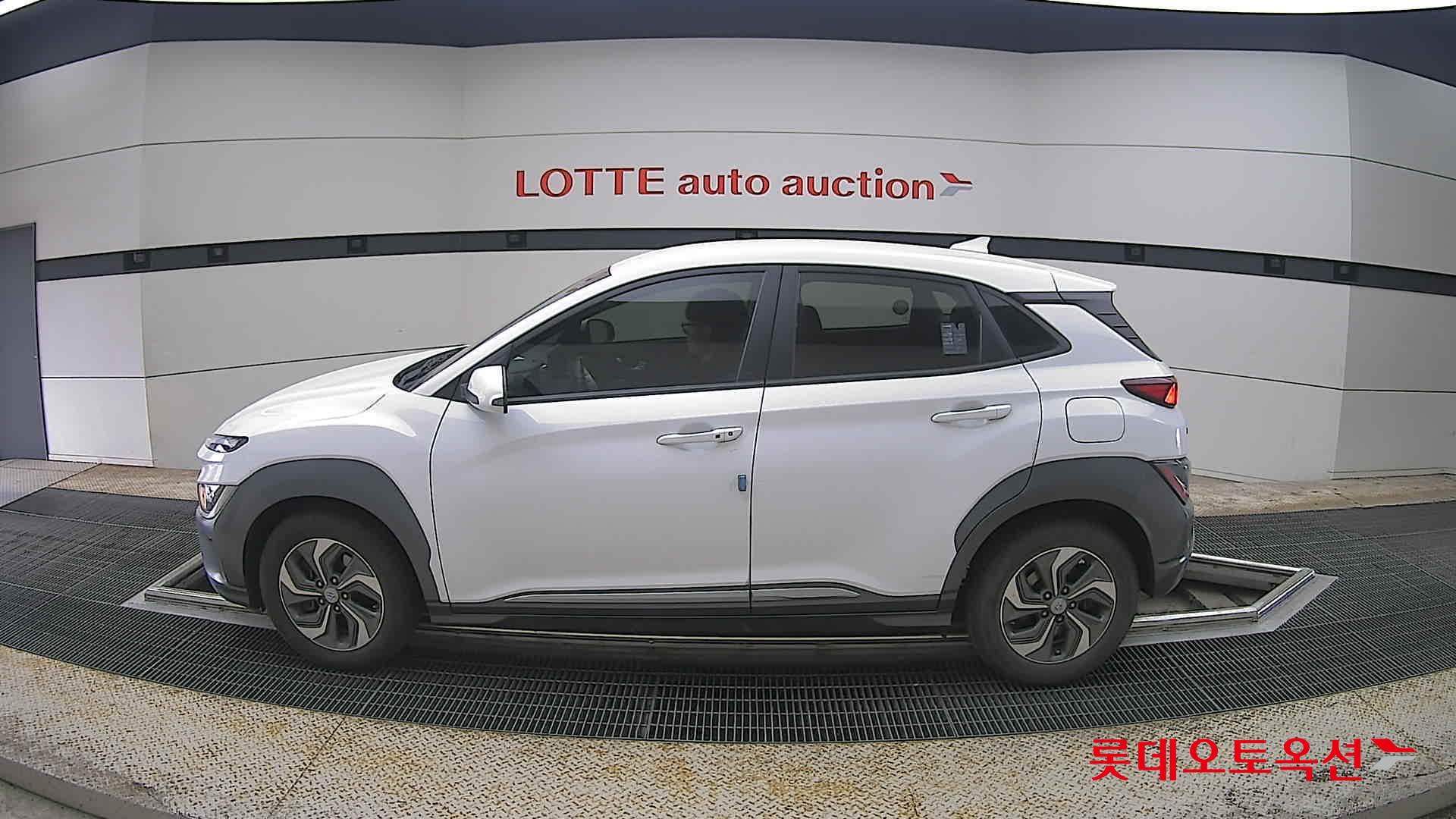 Hyundai Kona 2022 - Image 13