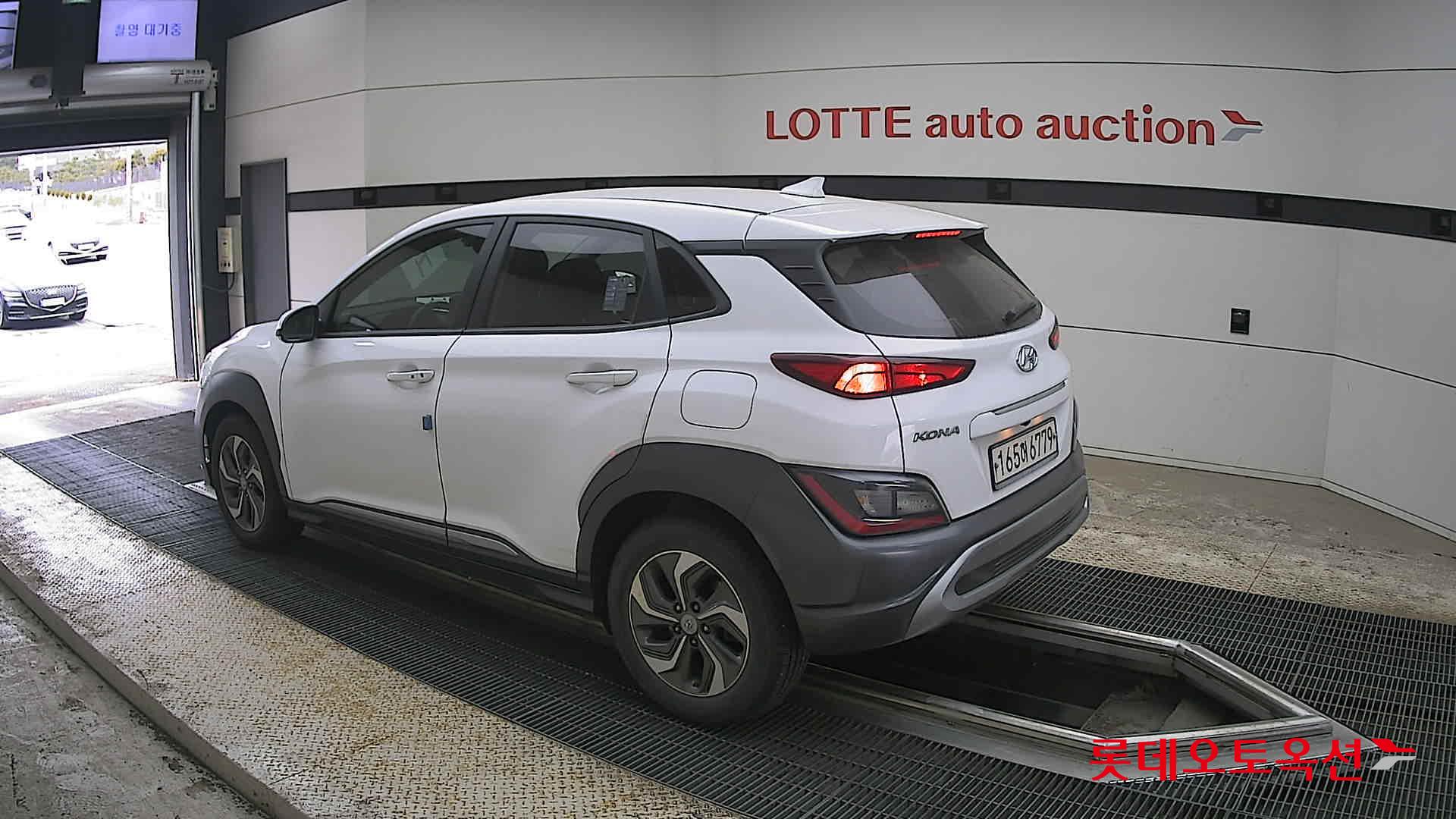 Hyundai Kona 2022 - Image 15