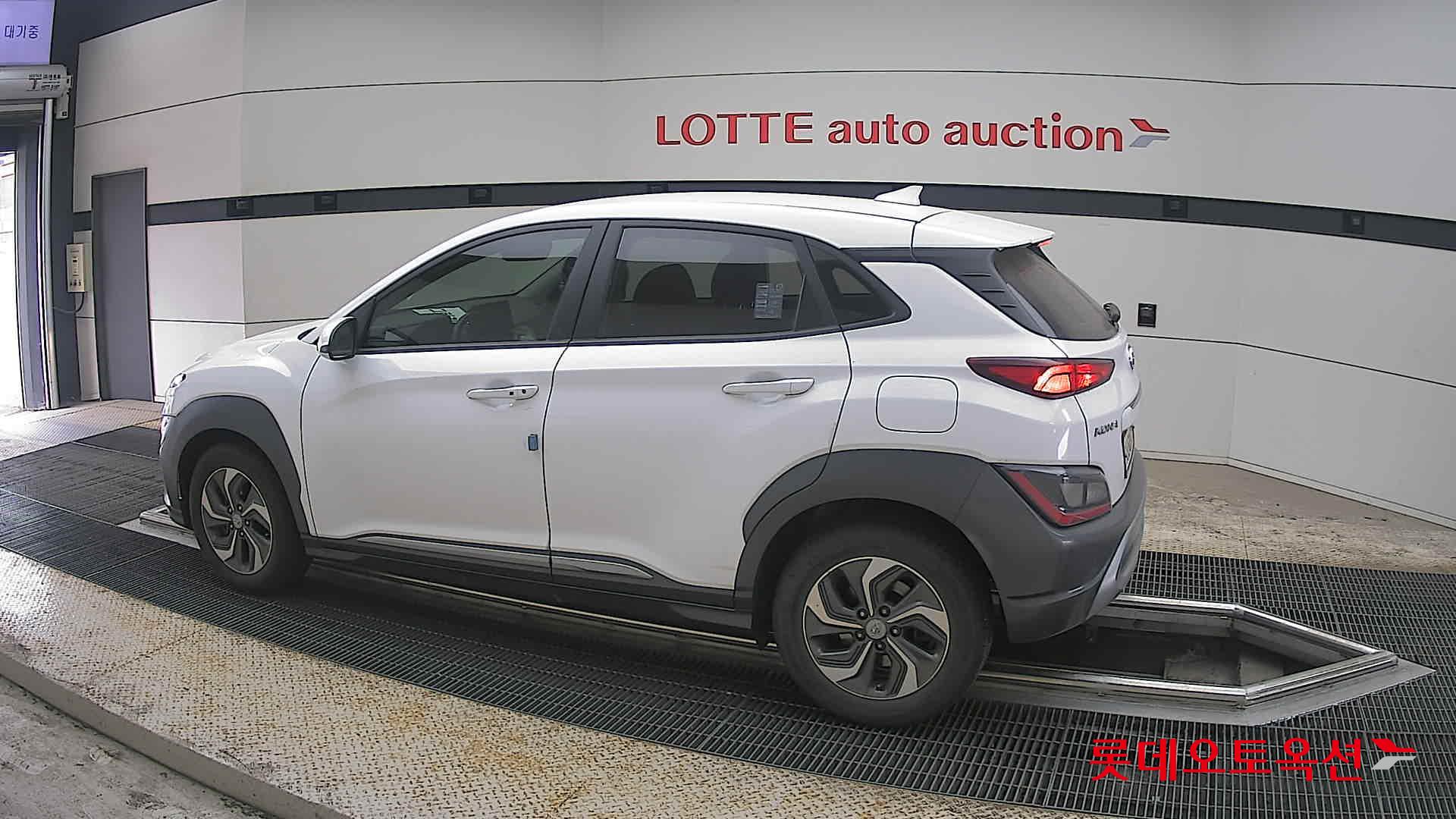 Hyundai Kona 2022 - Image 14