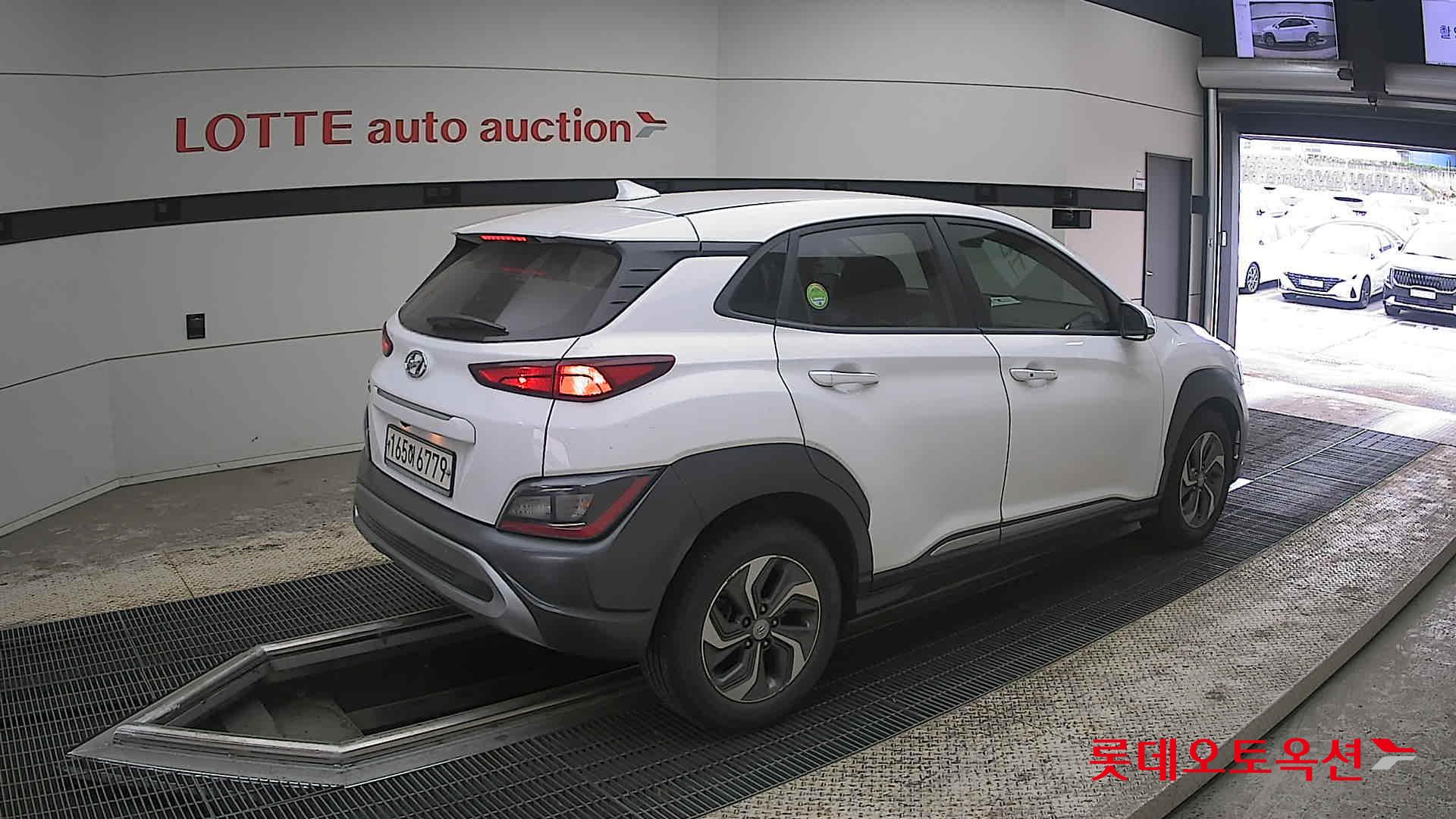 Hyundai Kona 2022 - Image 19