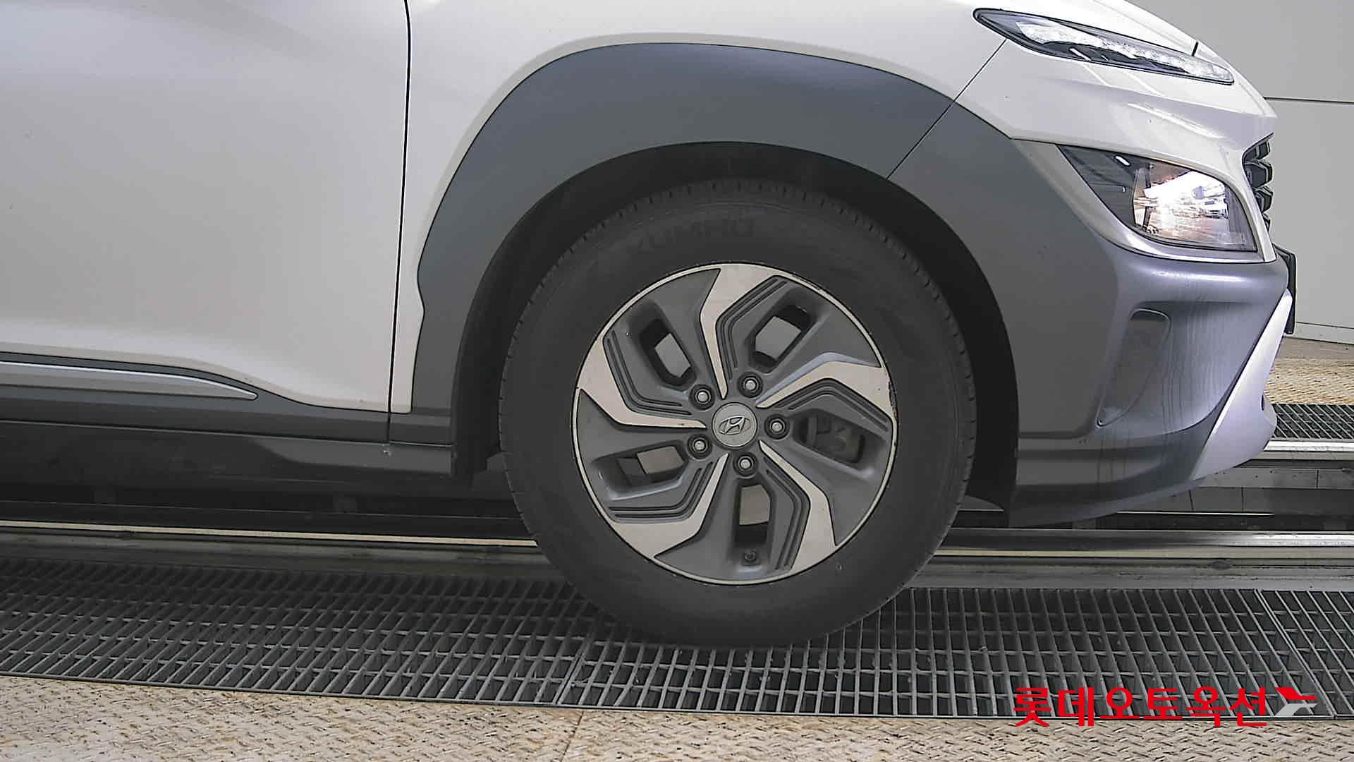 Hyundai Kona 2022 - Image 27