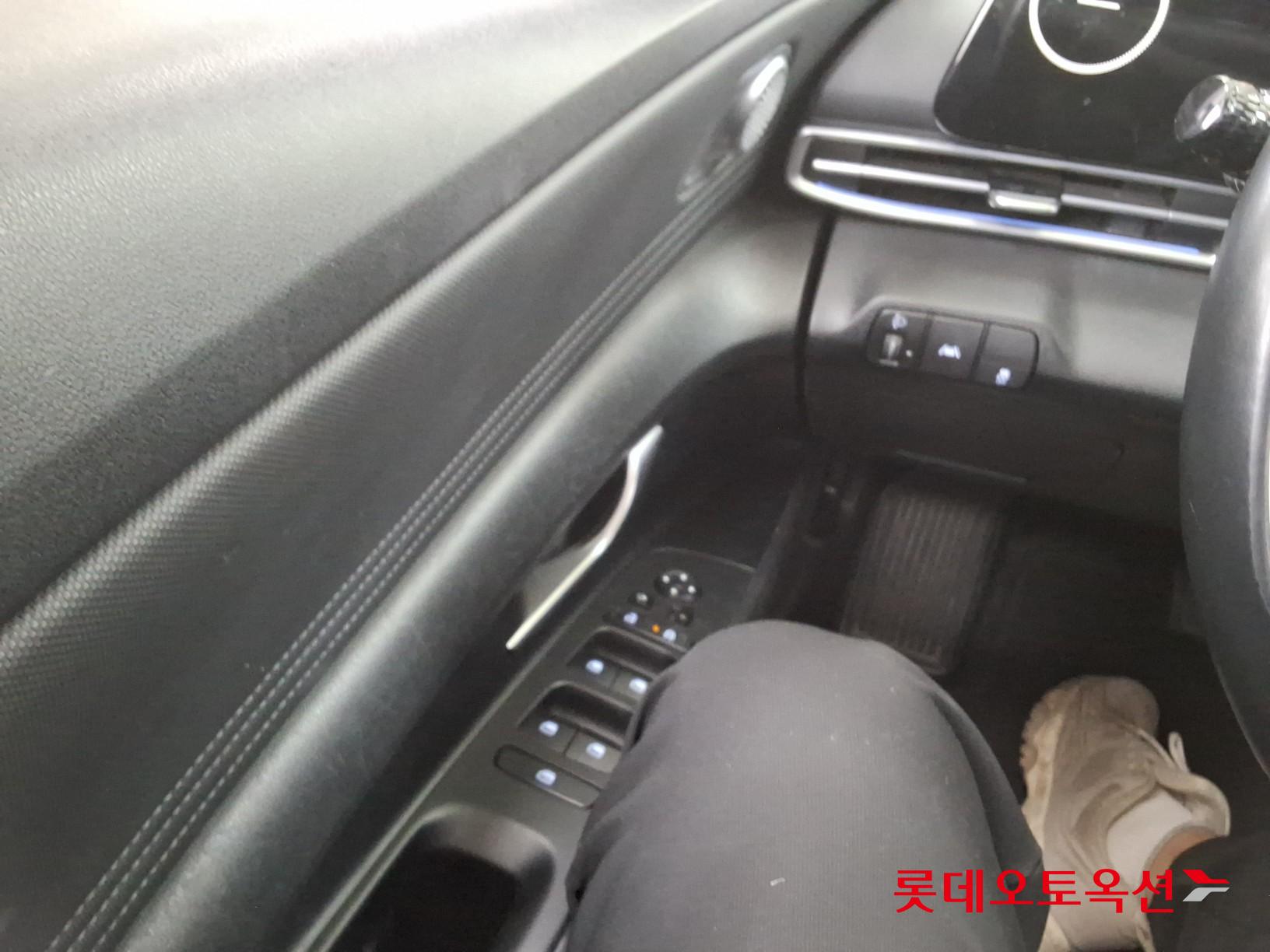 Hyundai Elantra 2021 - Image 29