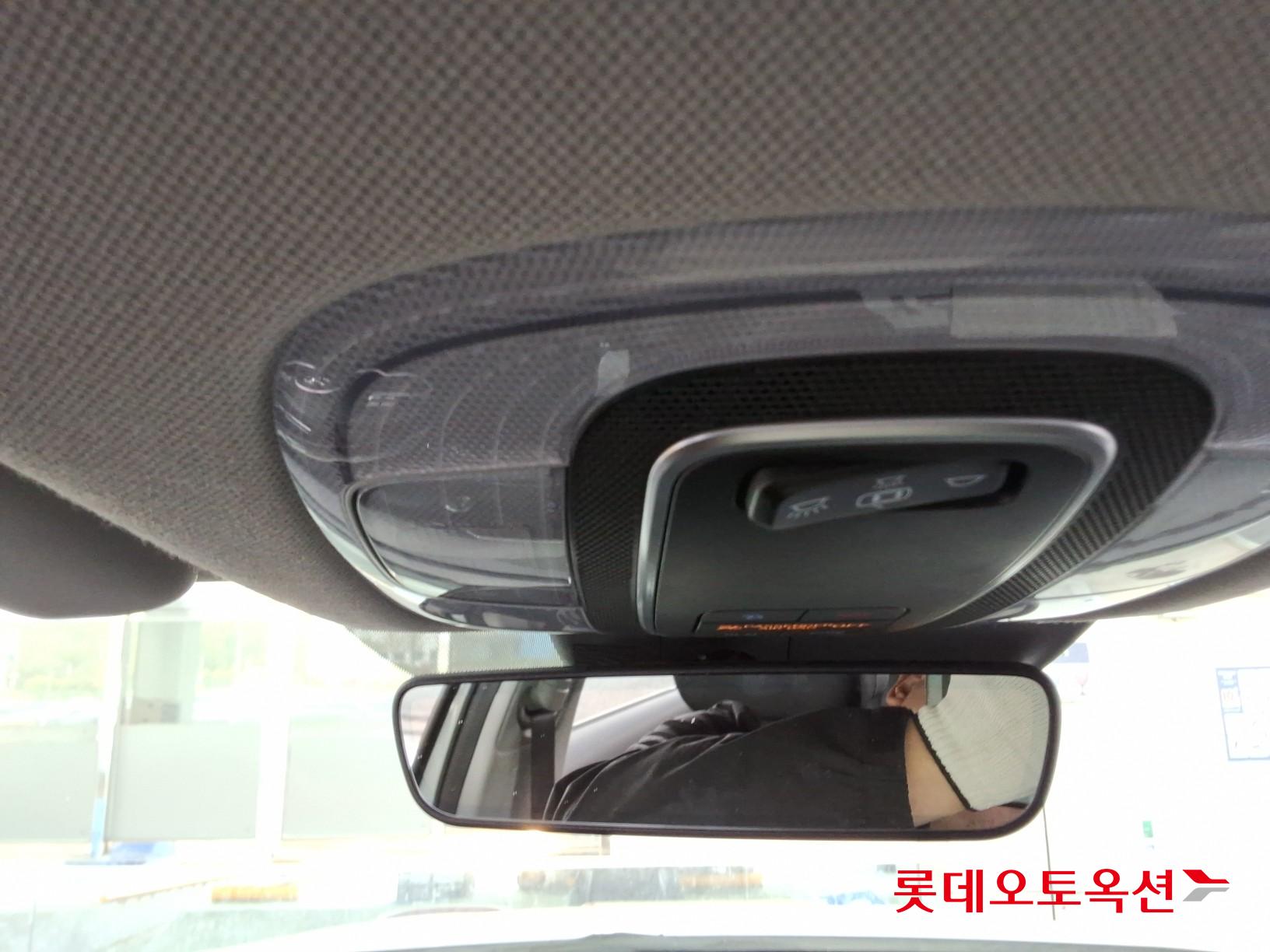 Hyundai Elantra 2021 - Image 31