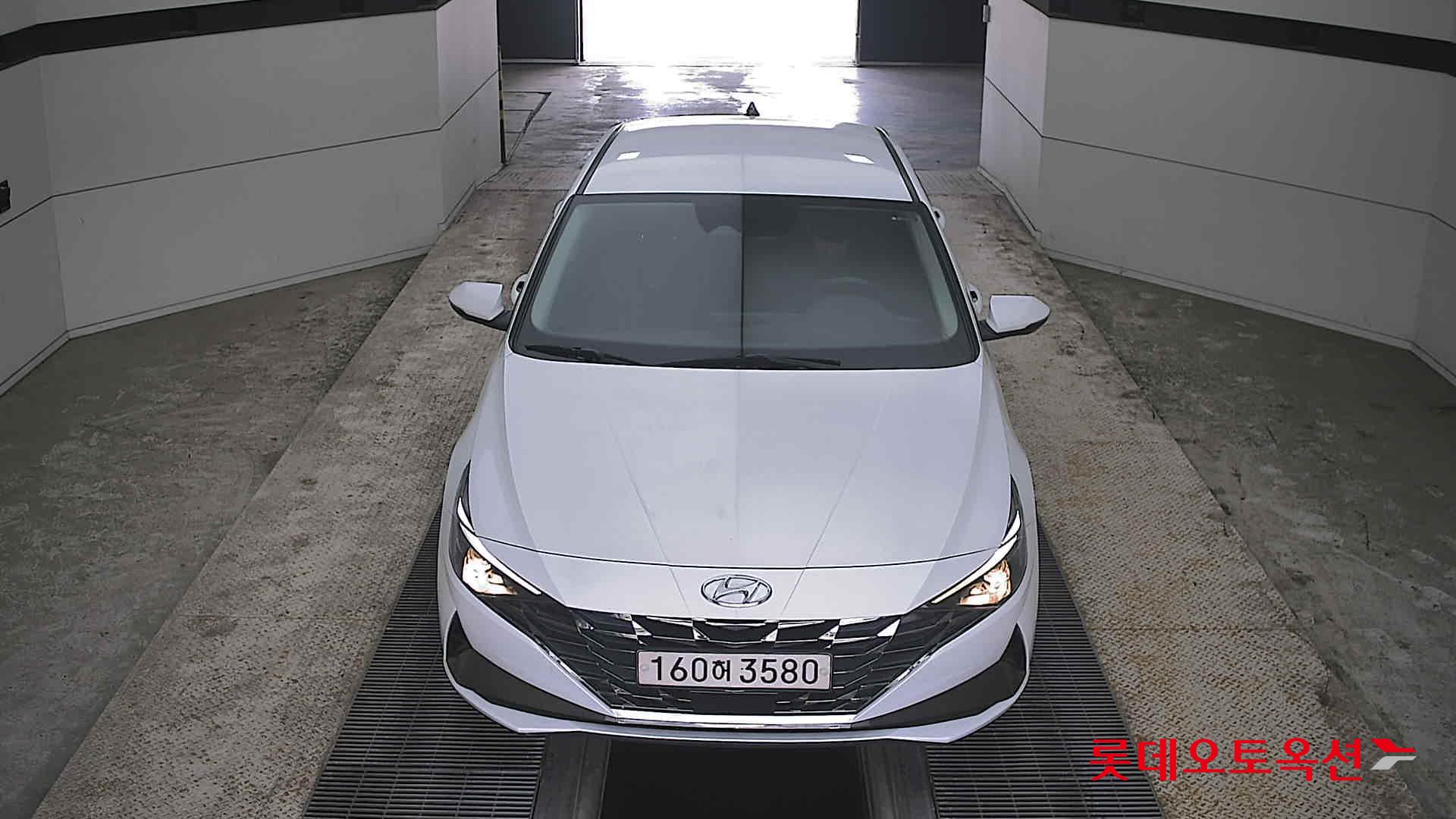 현대자동차 아반떼