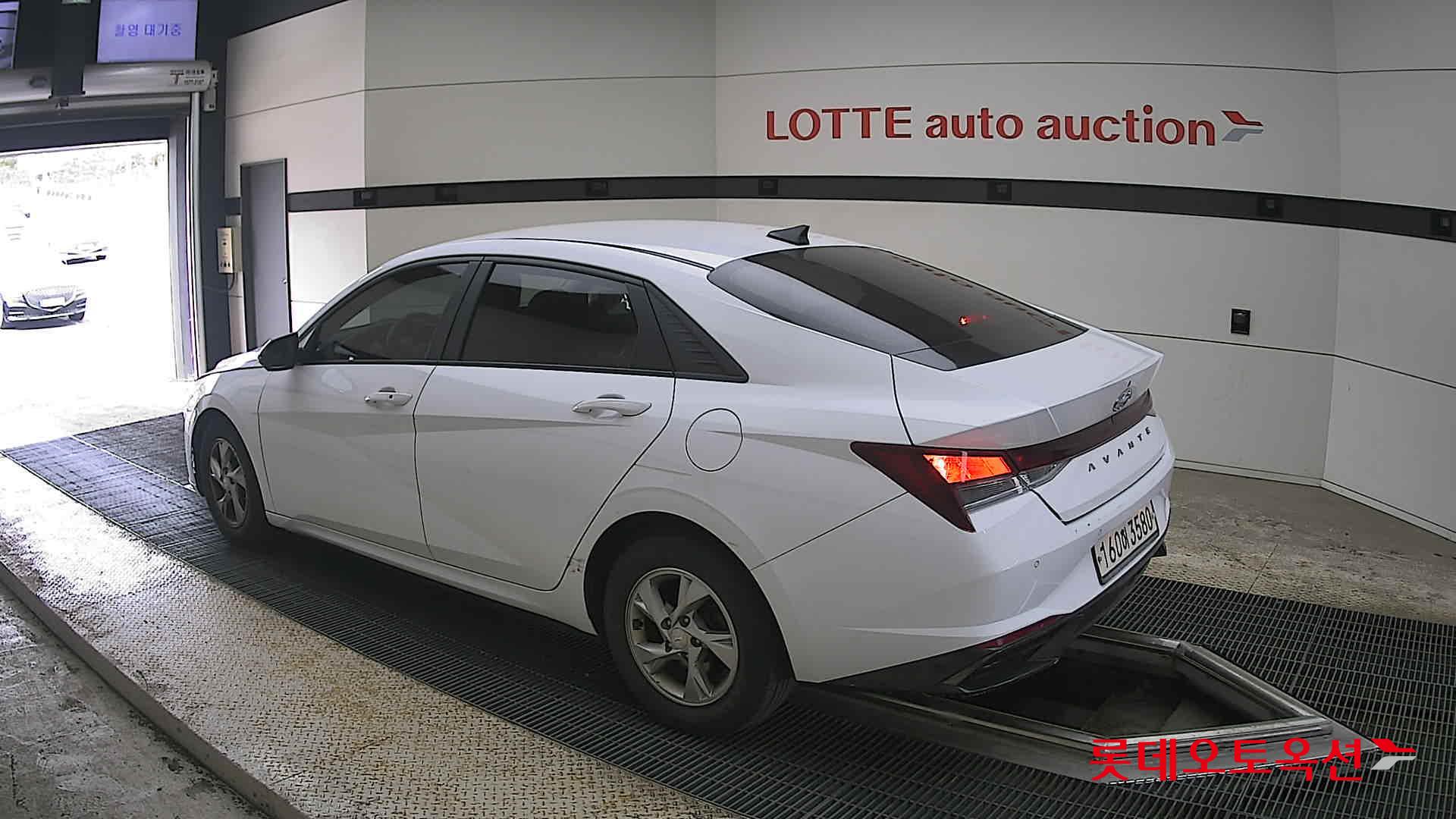 현대자동차 아반떼 2021 - 이미지 15