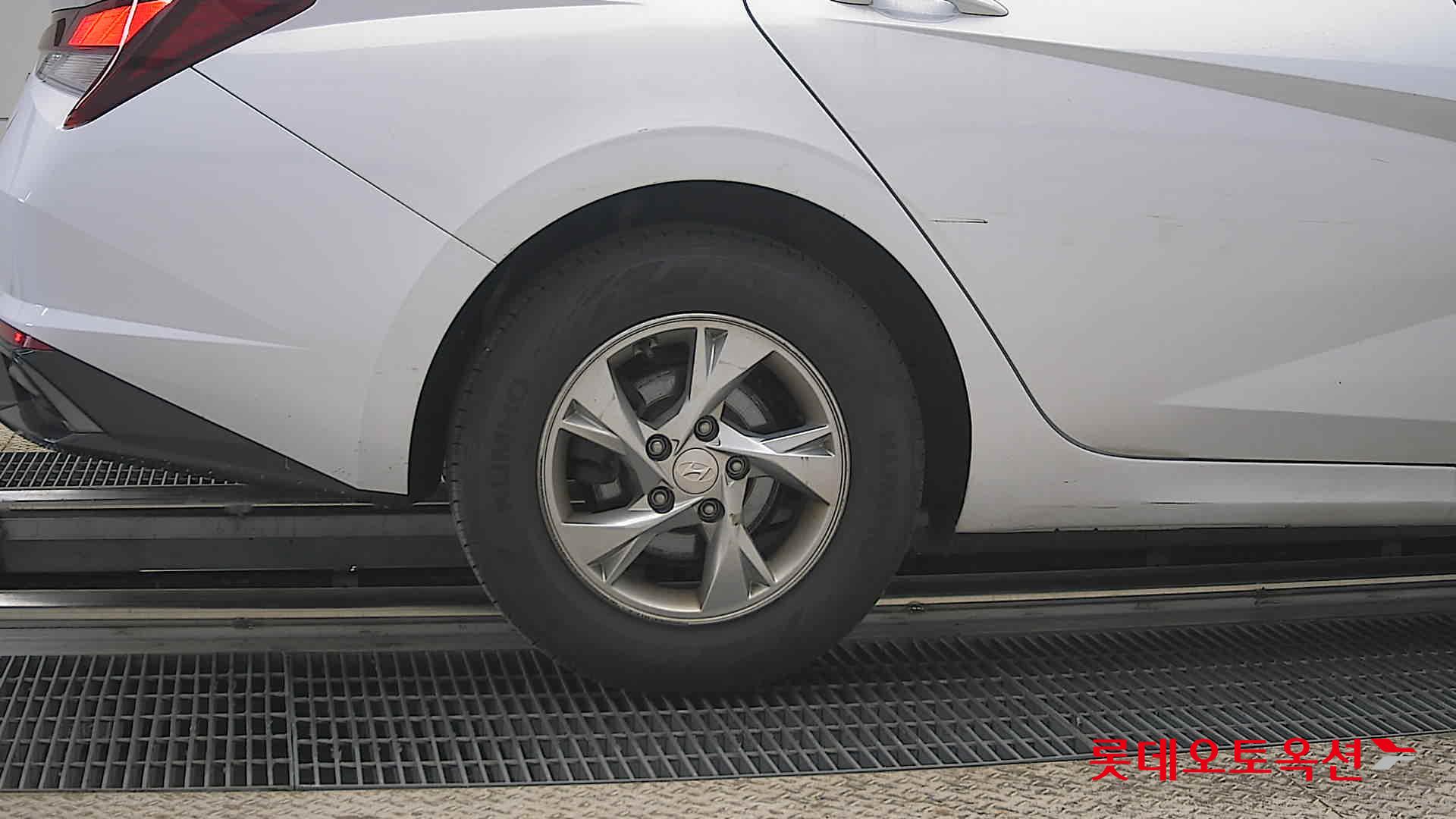 현대자동차 아반떼 2021 - 이미지 28