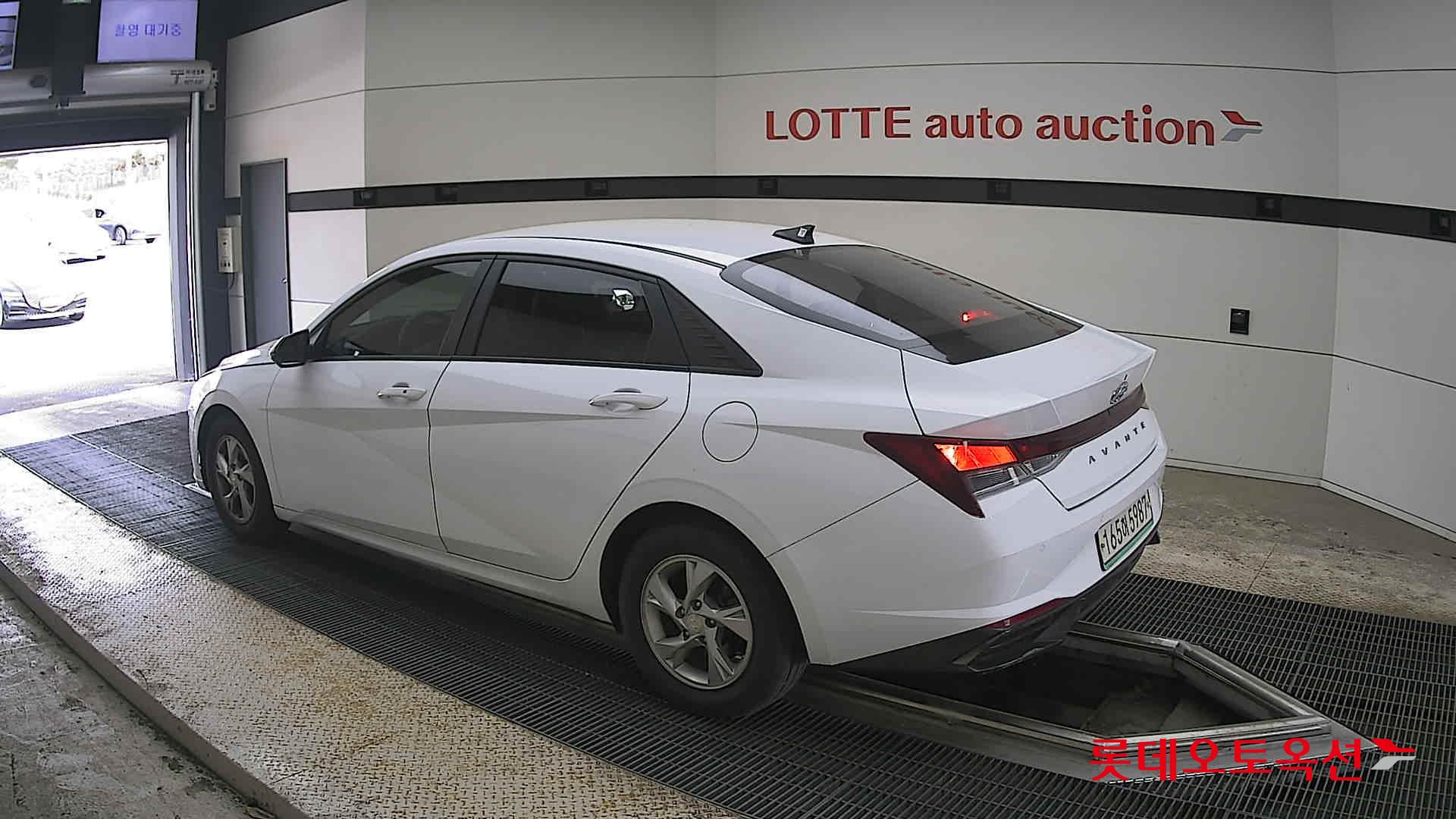 현대자동차 아반떼 2021 - 이미지 15