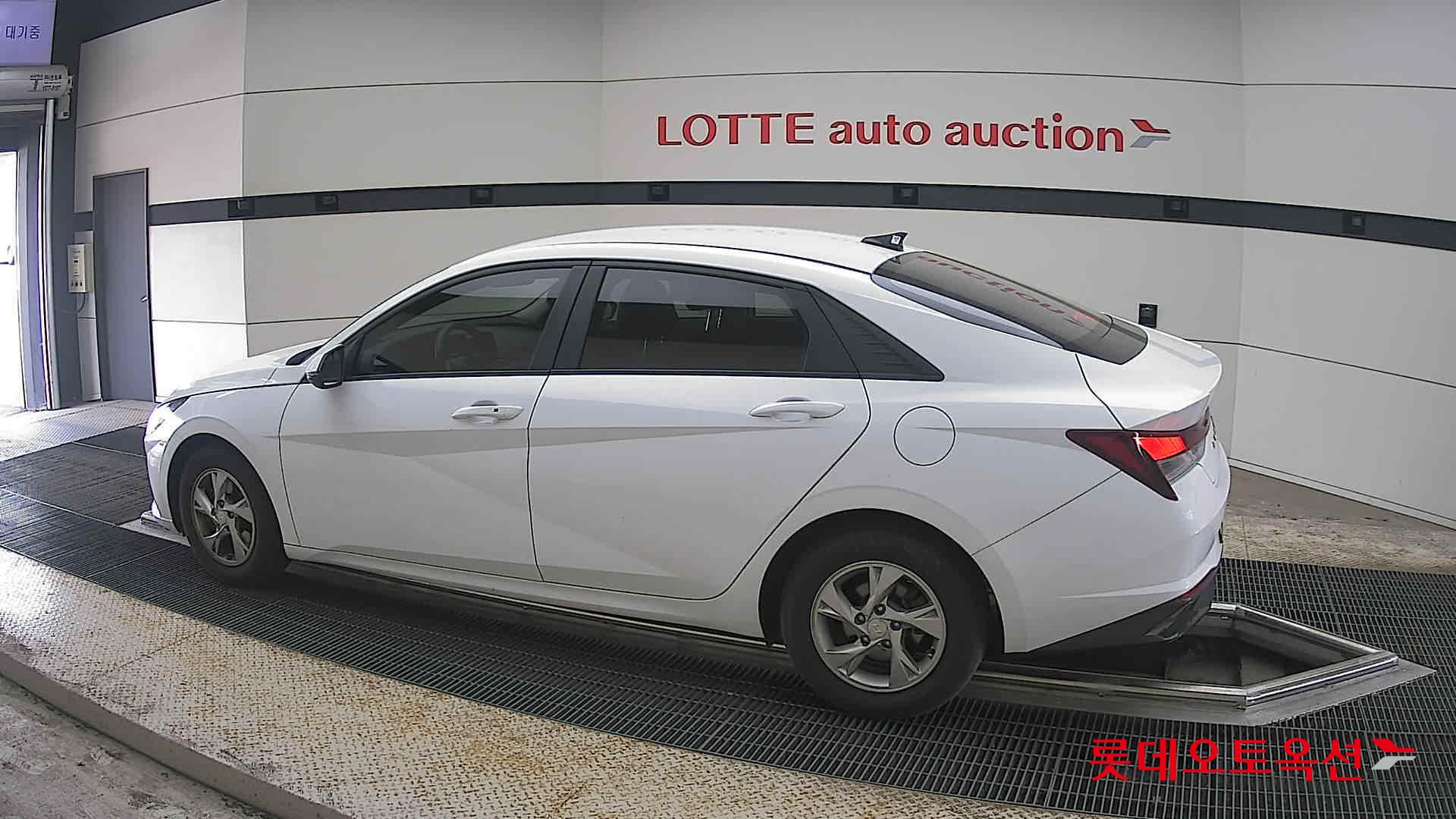 현대자동차 아반떼 2021 - 이미지 14