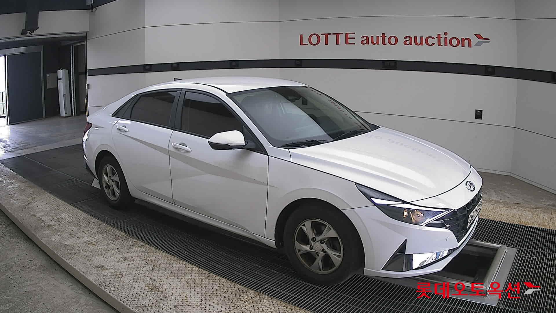 Hyundai Elantra 2021 - Image 23