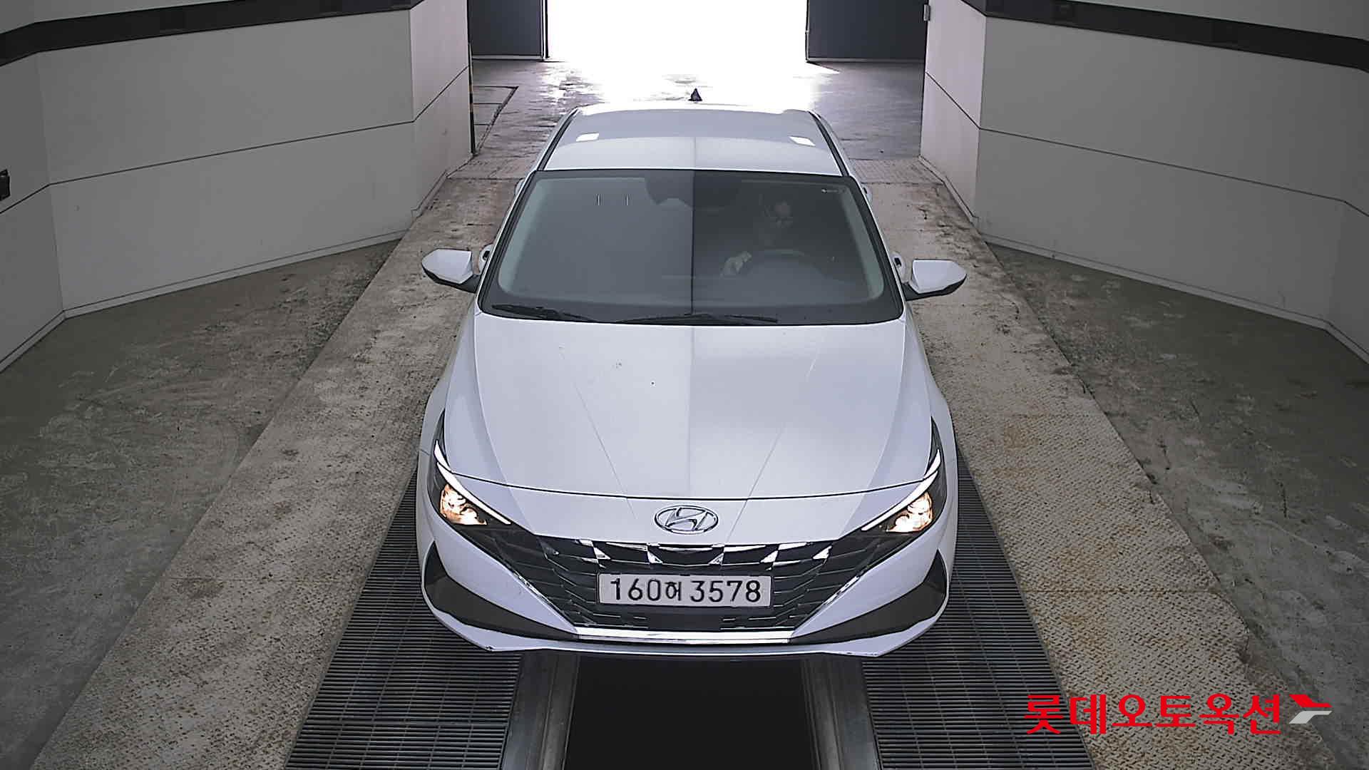 현대자동차 아반떼