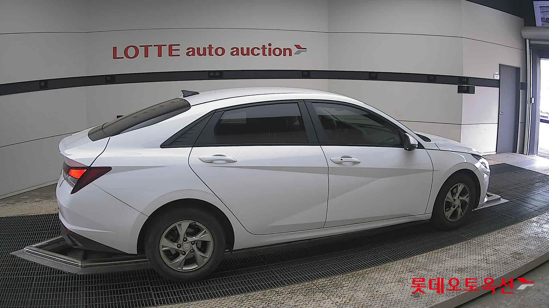 현대자동차 아반떼 2021 - 이미지 20