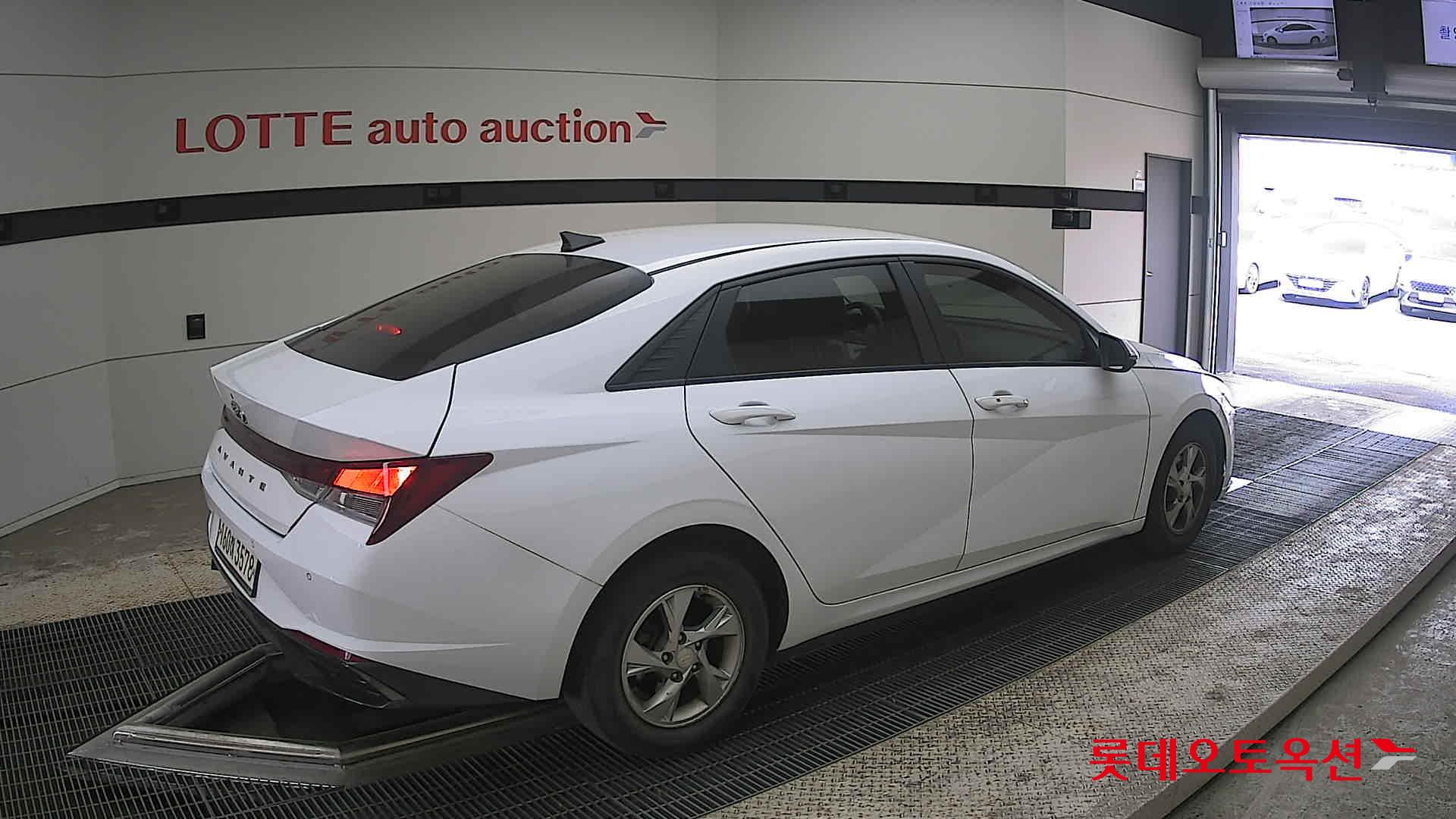 현대자동차 아반떼 2021 - 이미지 19