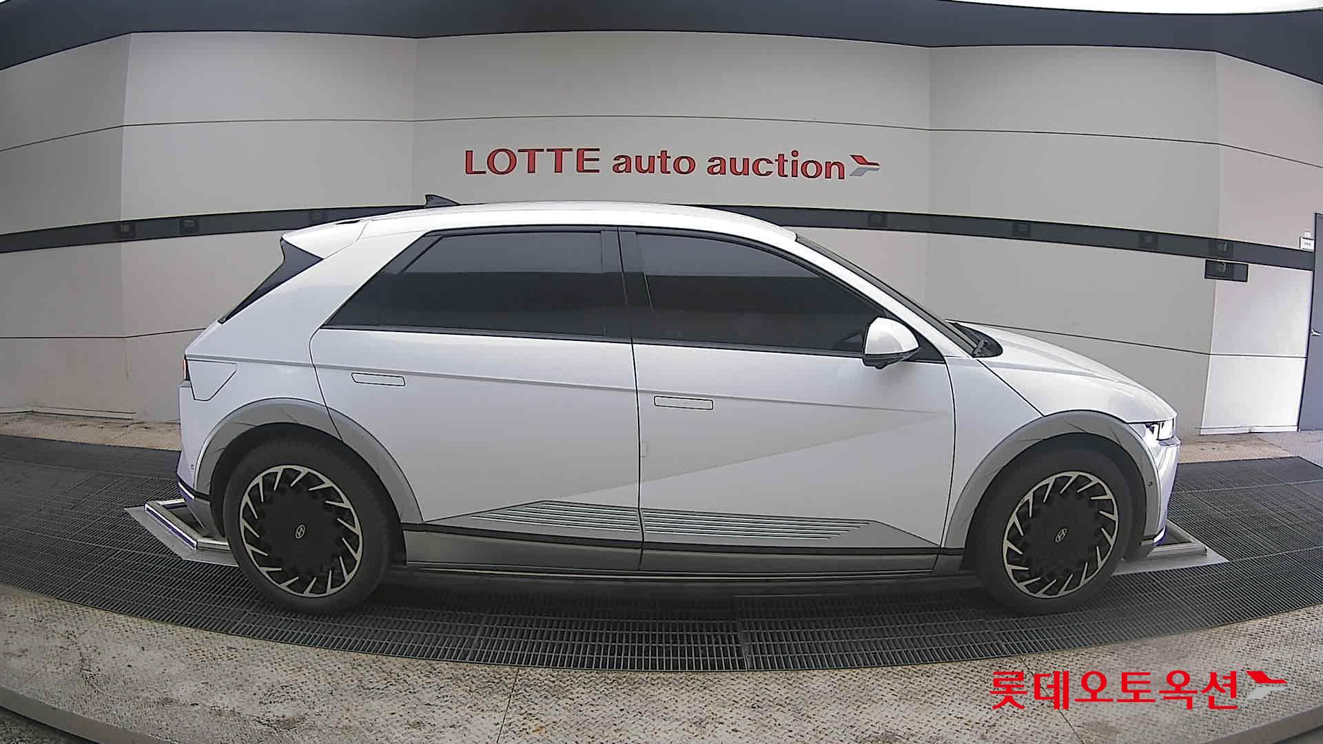 هيونداي أيونيك 5 2022 - صورة 21