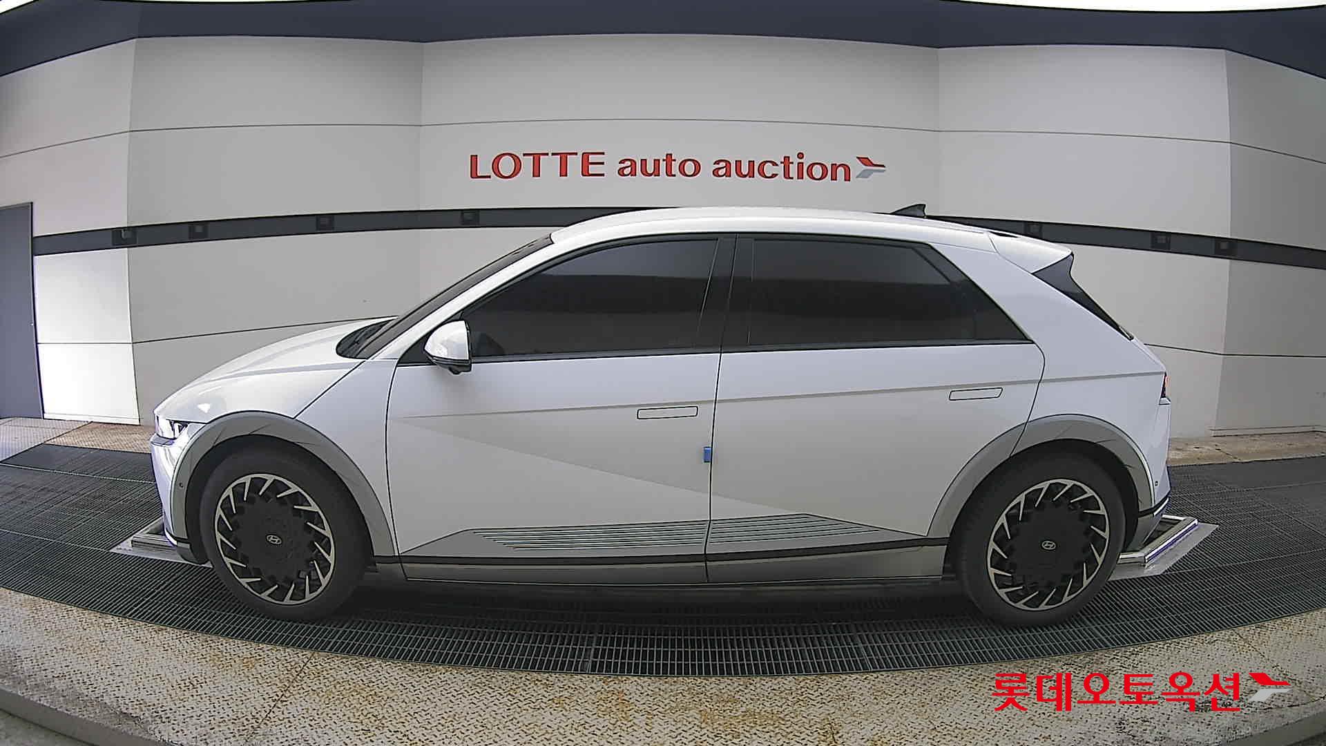 هيونداي أيونيك 5 2022 - صورة 13