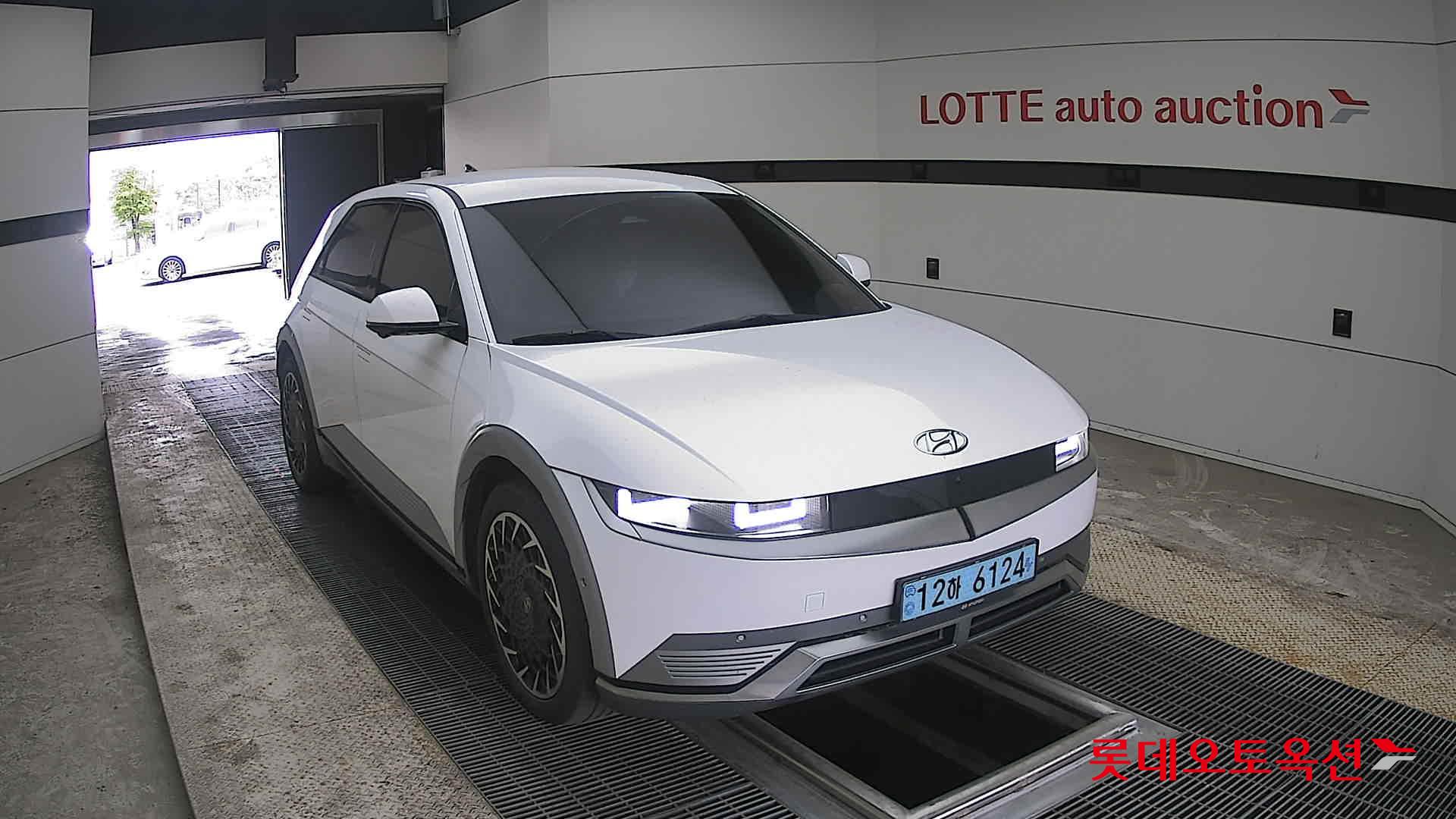 هيونداي أيونيك 5 2022 - صورة 24