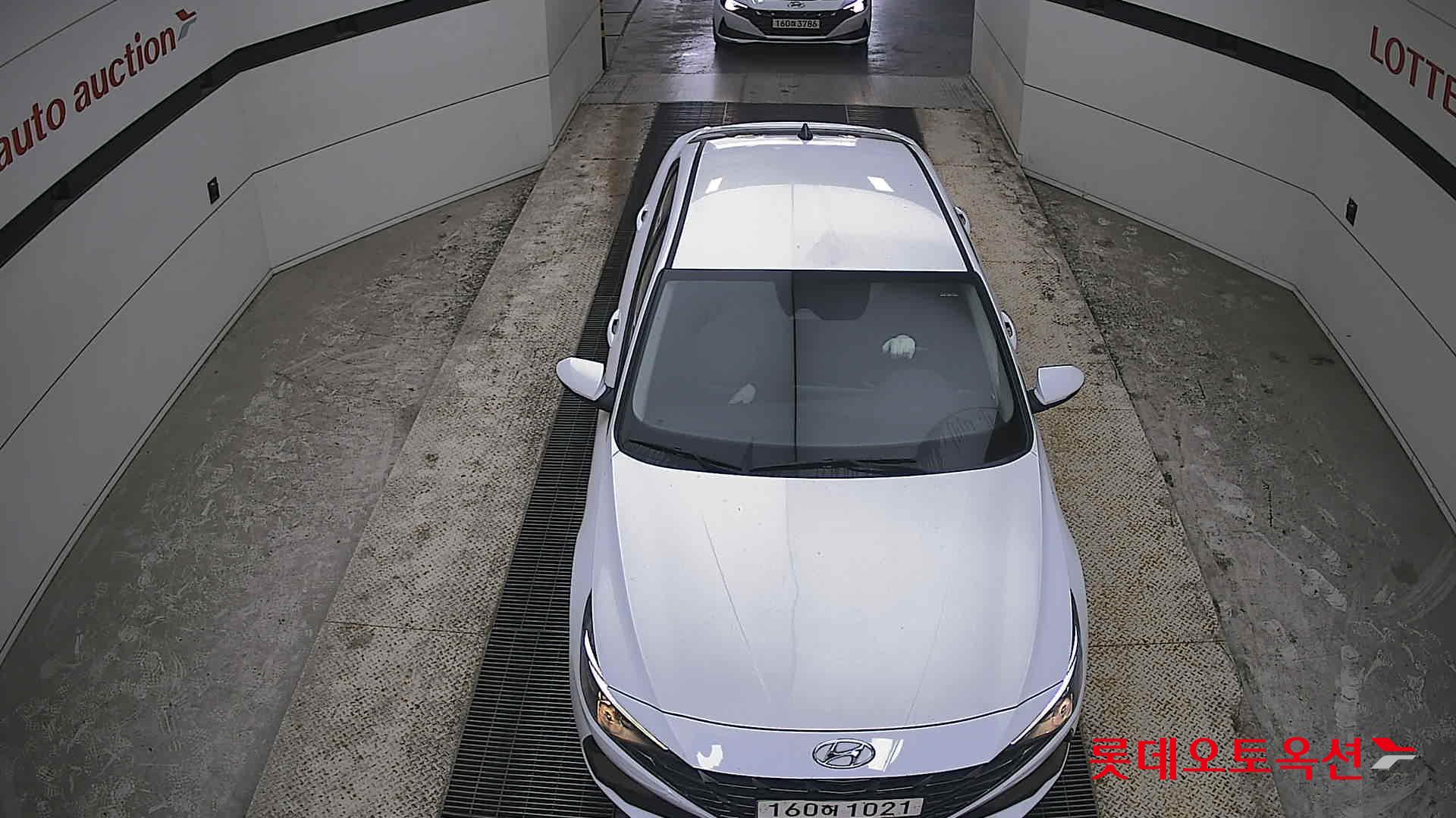 Hyundai Elantra 2021 - Image 7