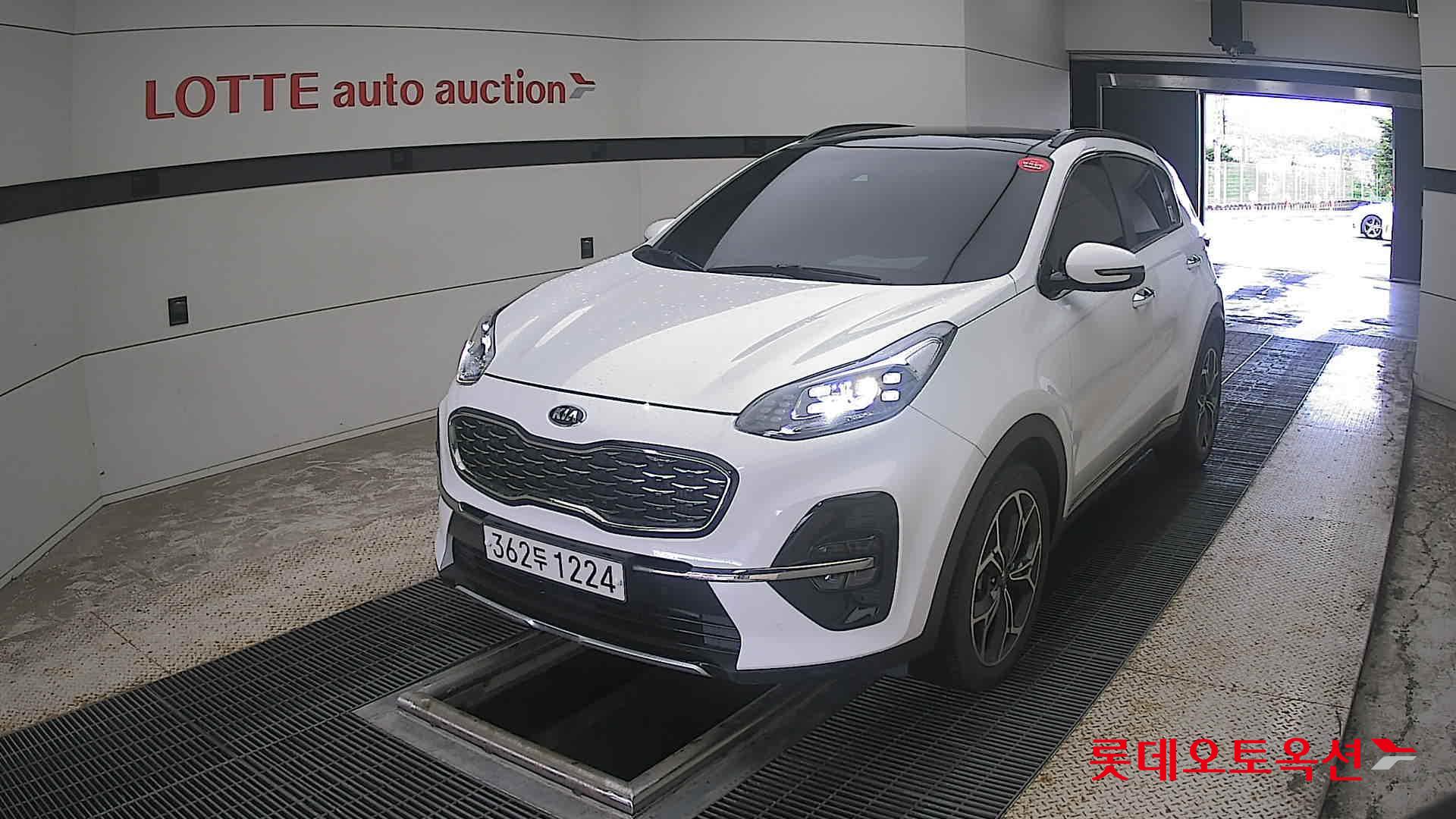 2020 - kia sportage