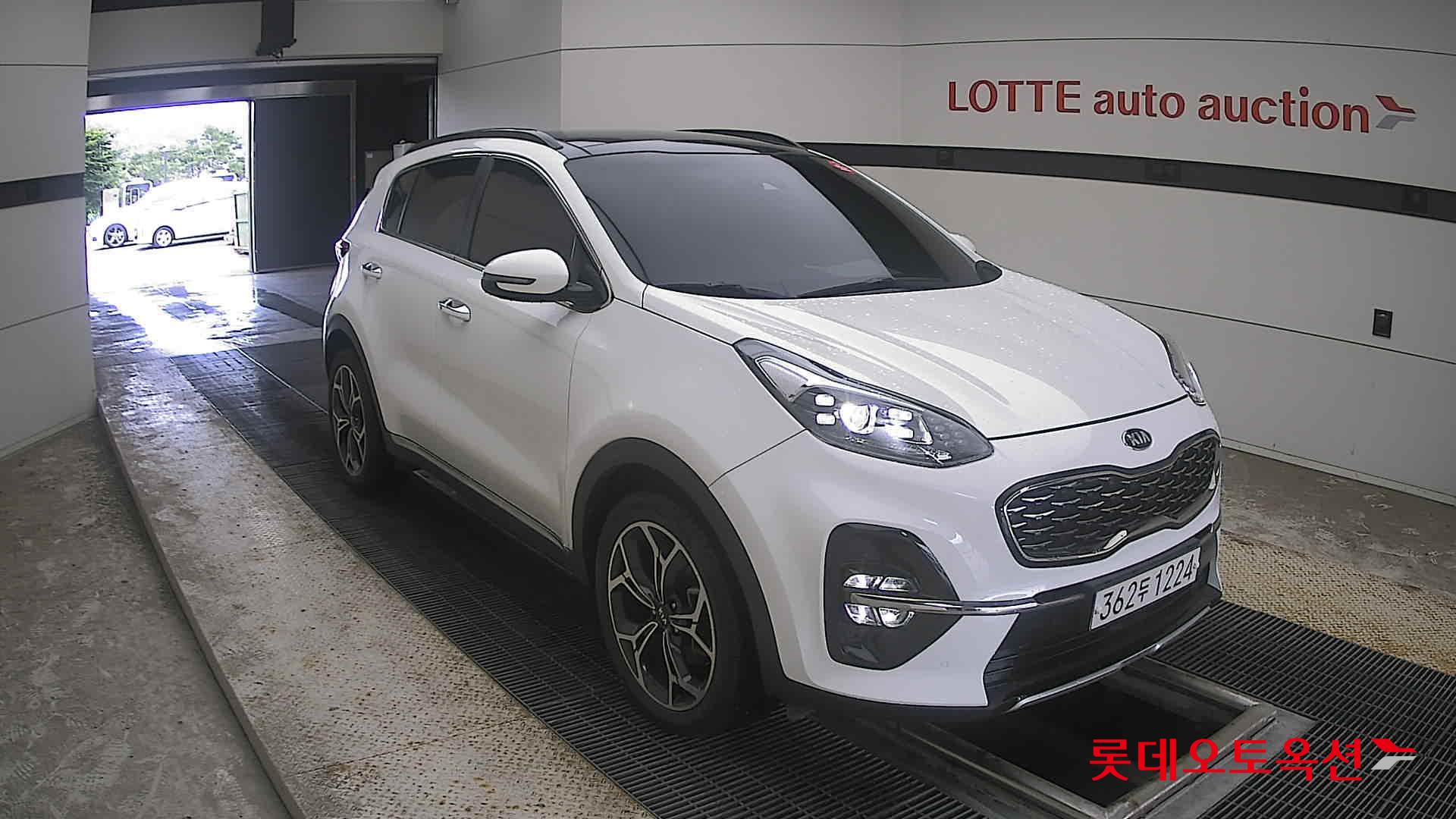 2020 - kia sportage