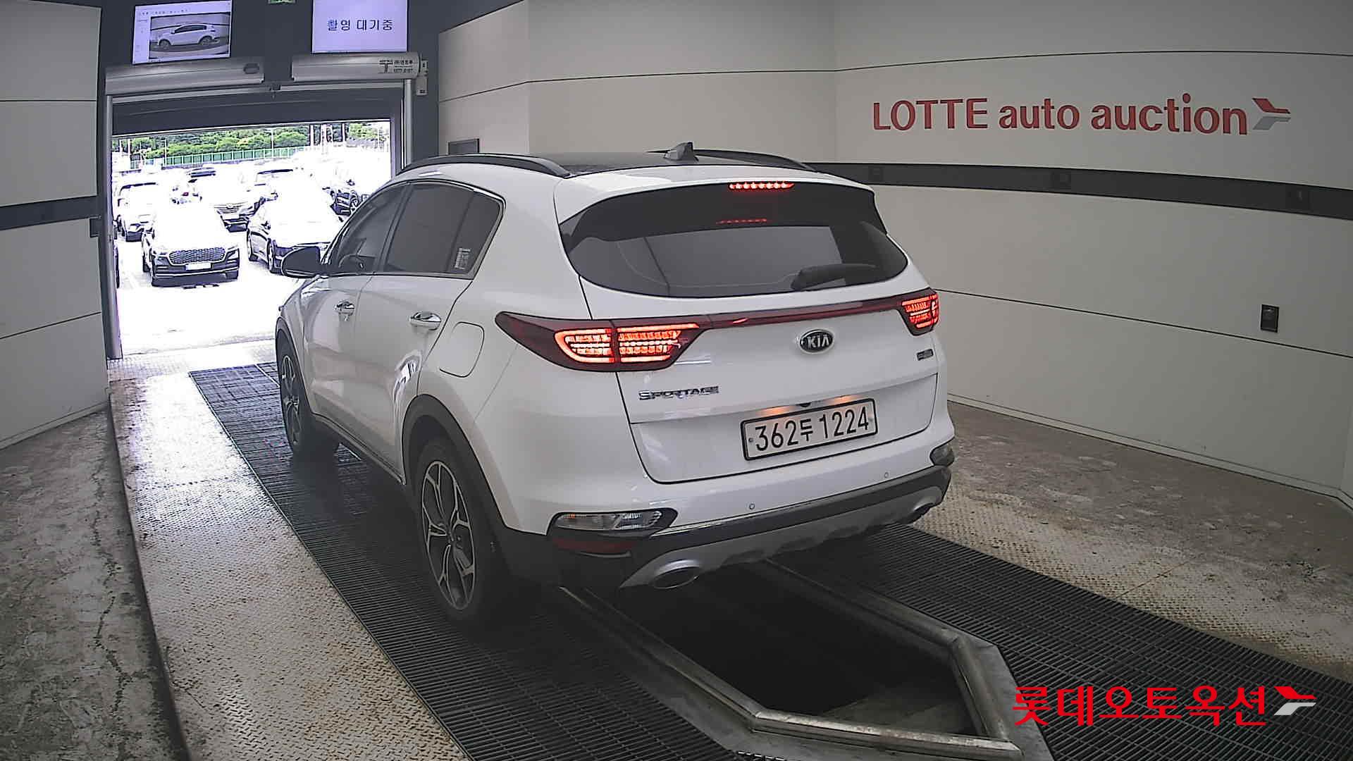 2020 - kia sportage
