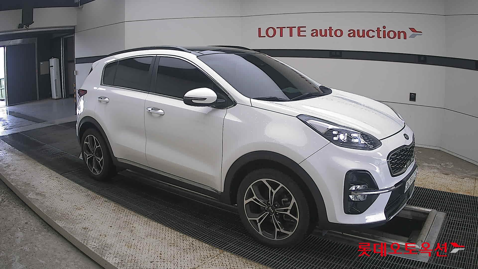 2020 - kia sportage