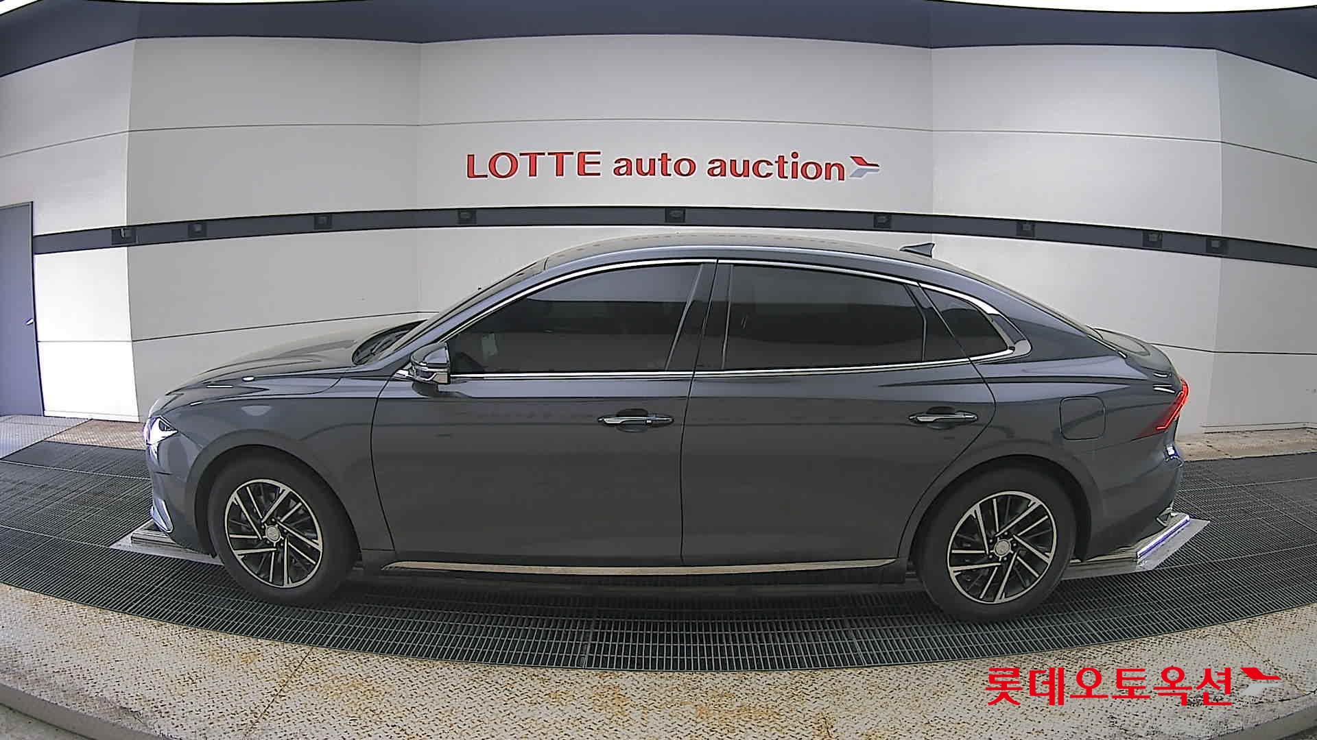 Hyundai Grandeur 2022 - Image 13